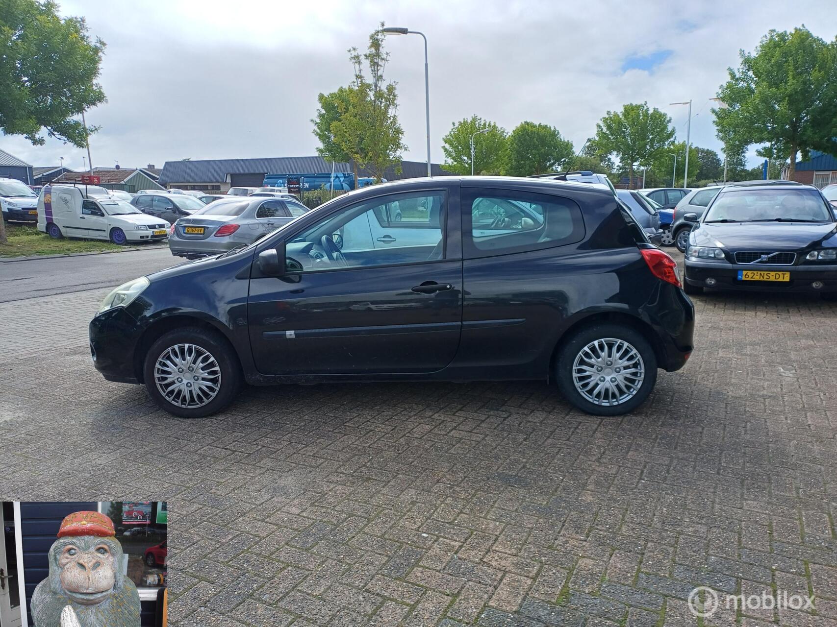 Foto van Volkswagen New Beetle