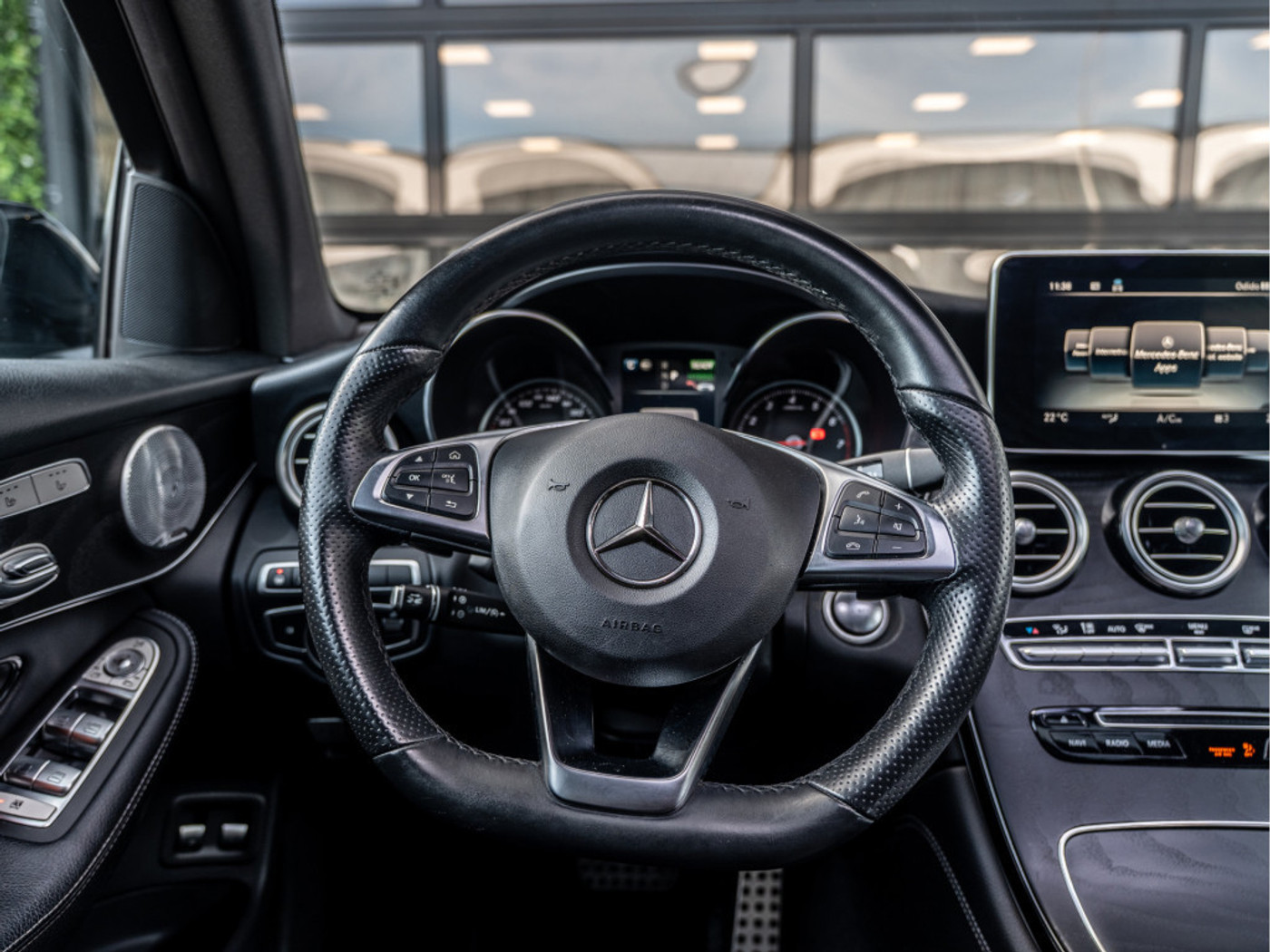 Foto van Mercedes-Benz GLC 350 E 4Matic