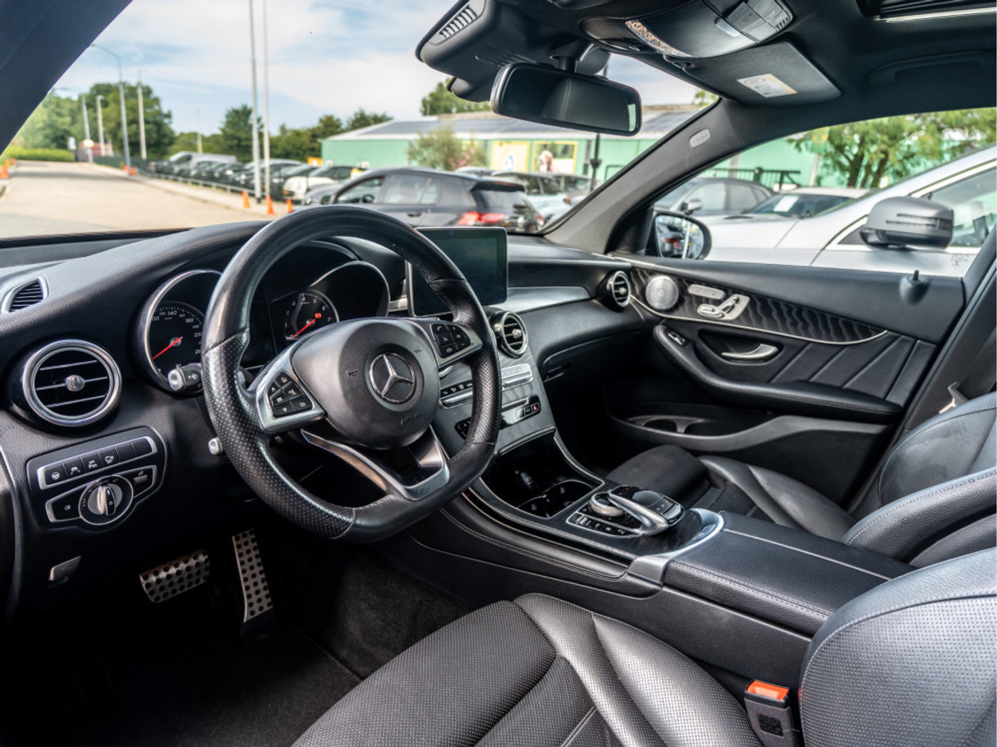 Foto van Mercedes-Benz GLC 350 E 4Matic