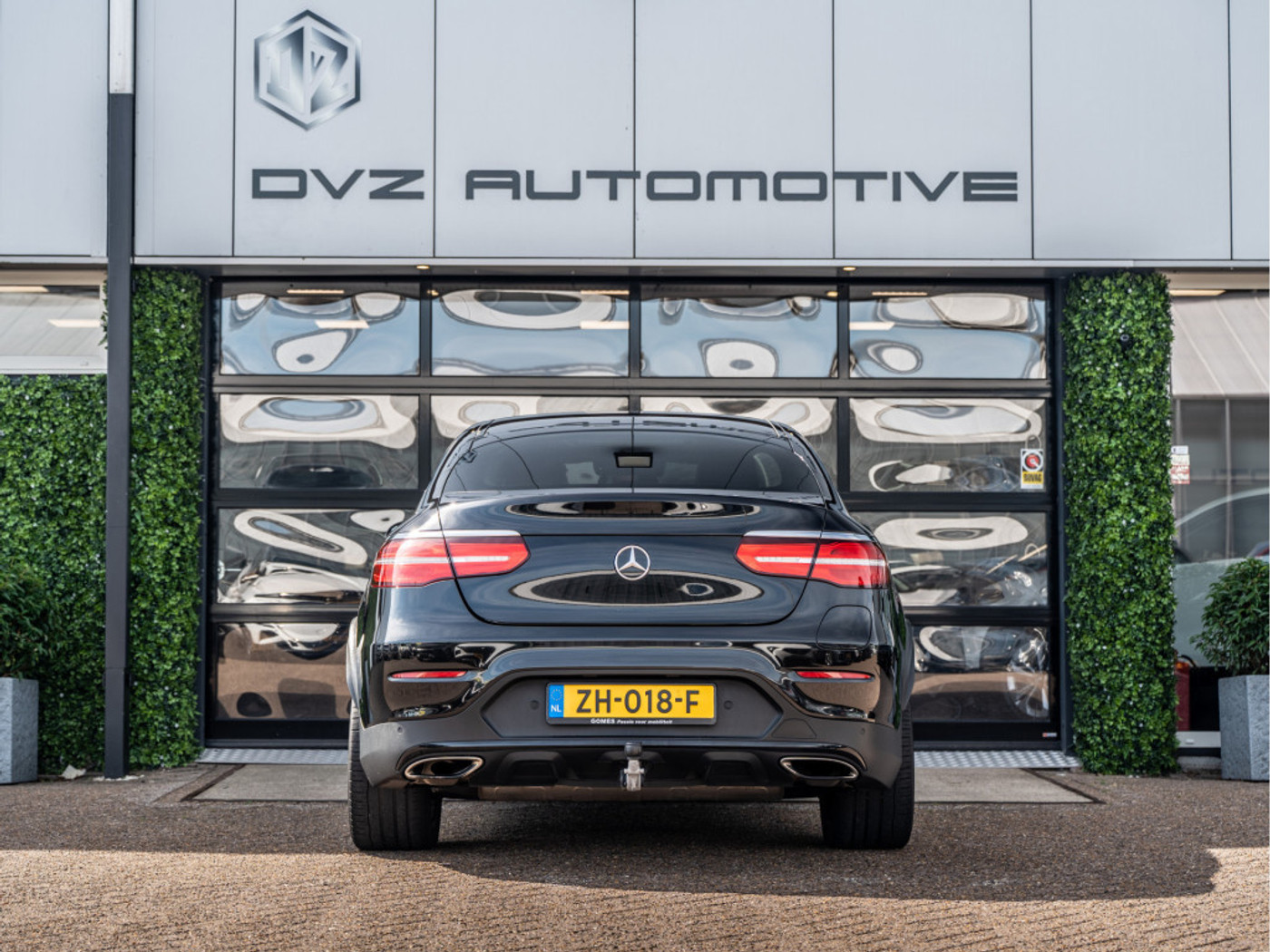 Foto van Mercedes-Benz GLC 350 E 4Matic