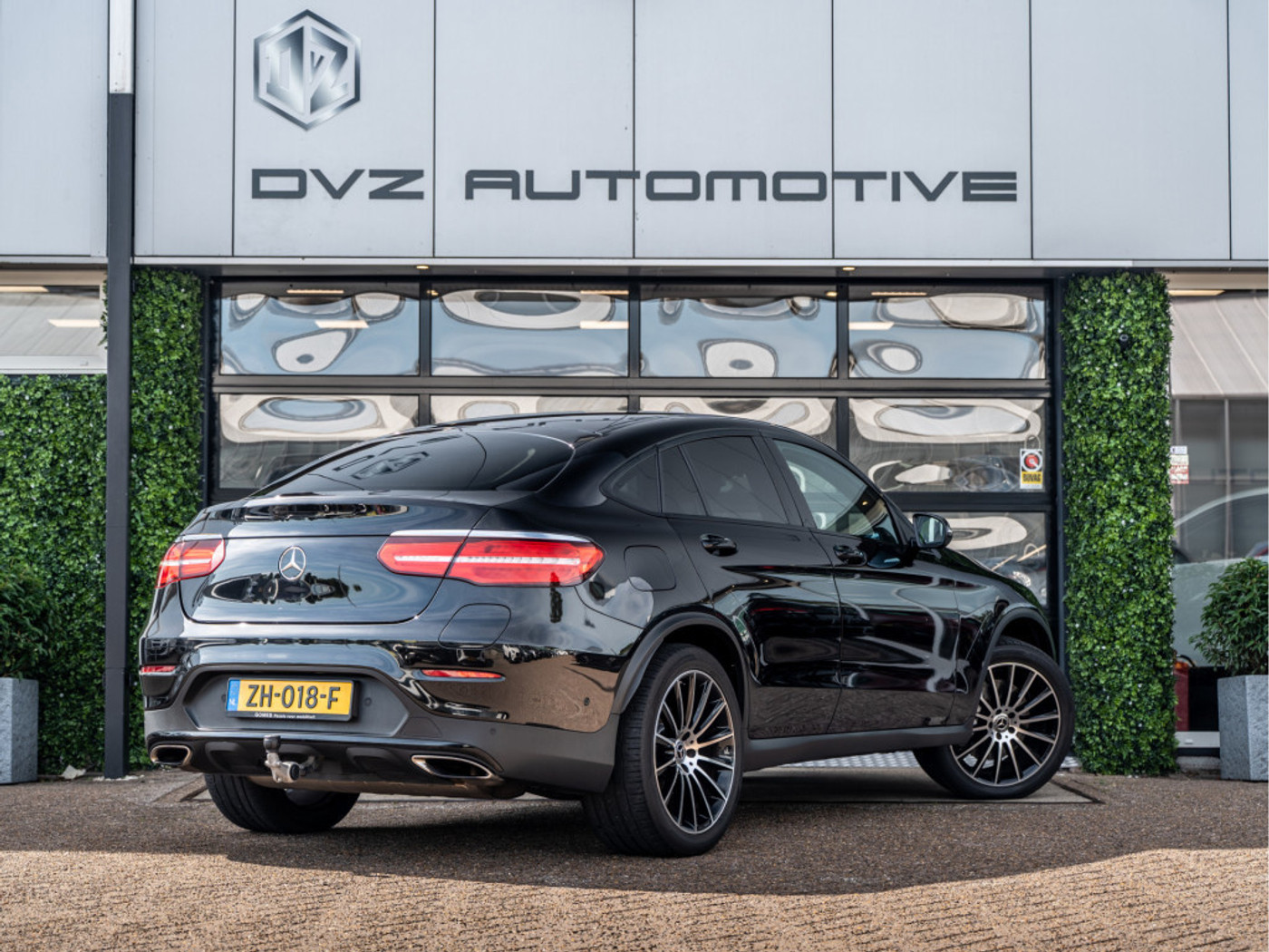 Foto van Mercedes-Benz GLC 350 E 4Matic