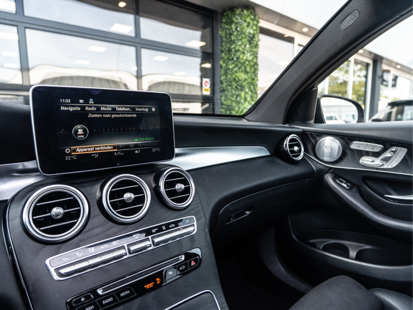 Foto van Mercedes-Benz GLC 350 E 4Matic