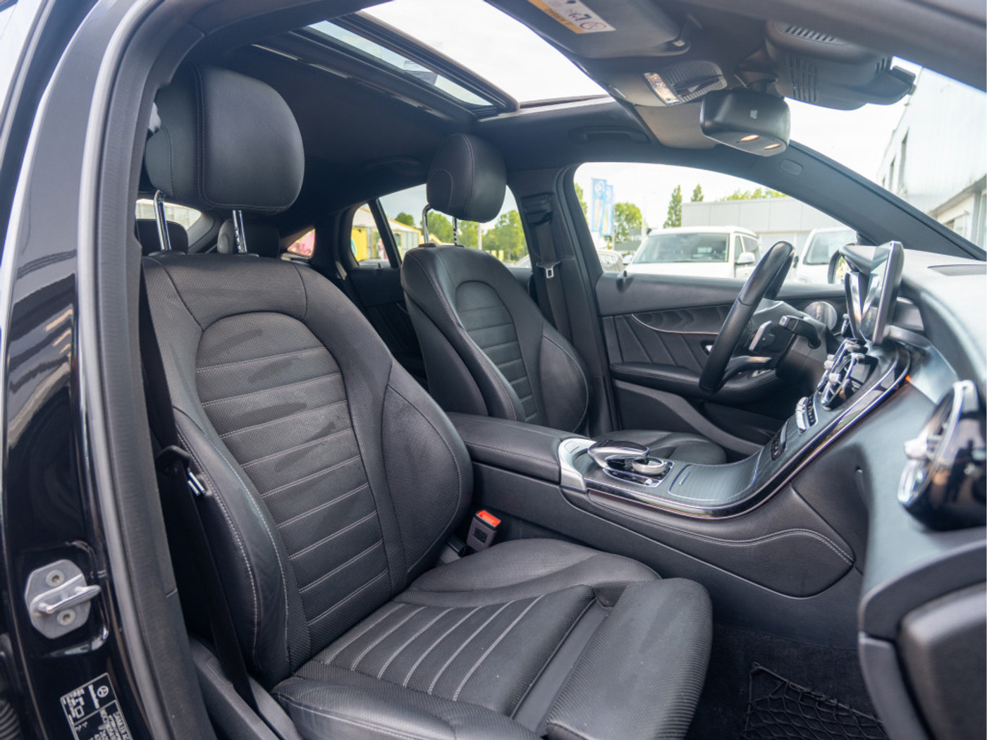 Foto van Mercedes-Benz GLC 350 E 4Matic