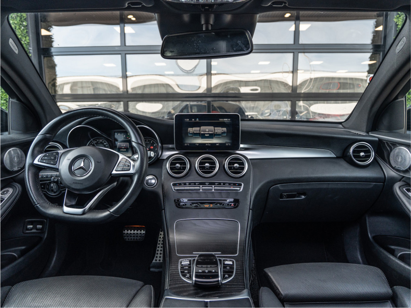 Foto van Mercedes-Benz GLC 350 E 4Matic
