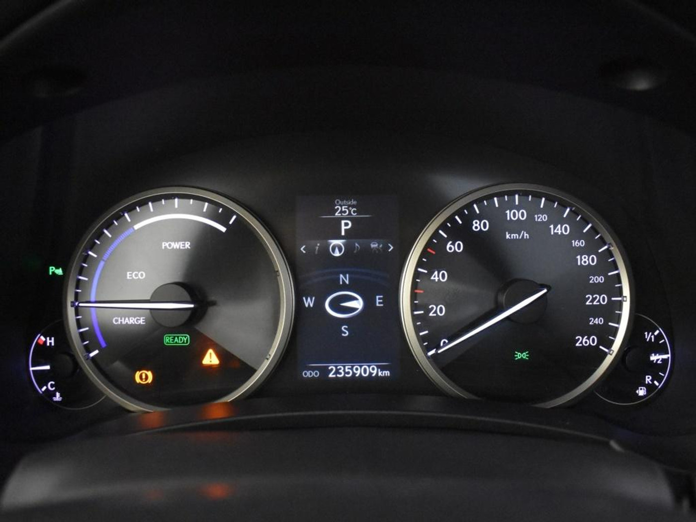 Foto van Lexus Lexus Nx300h