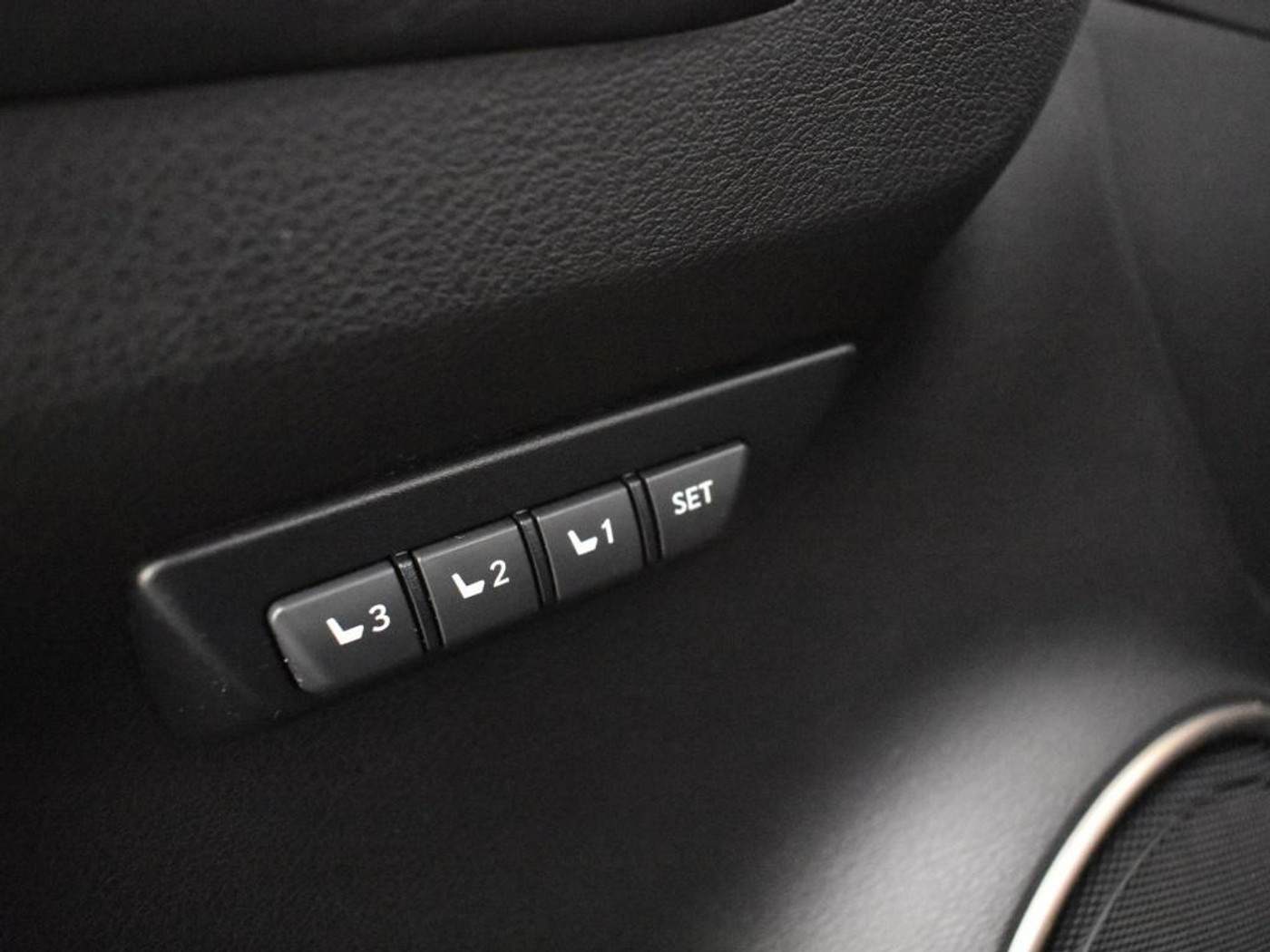 Foto van Lexus Lexus Nx300h