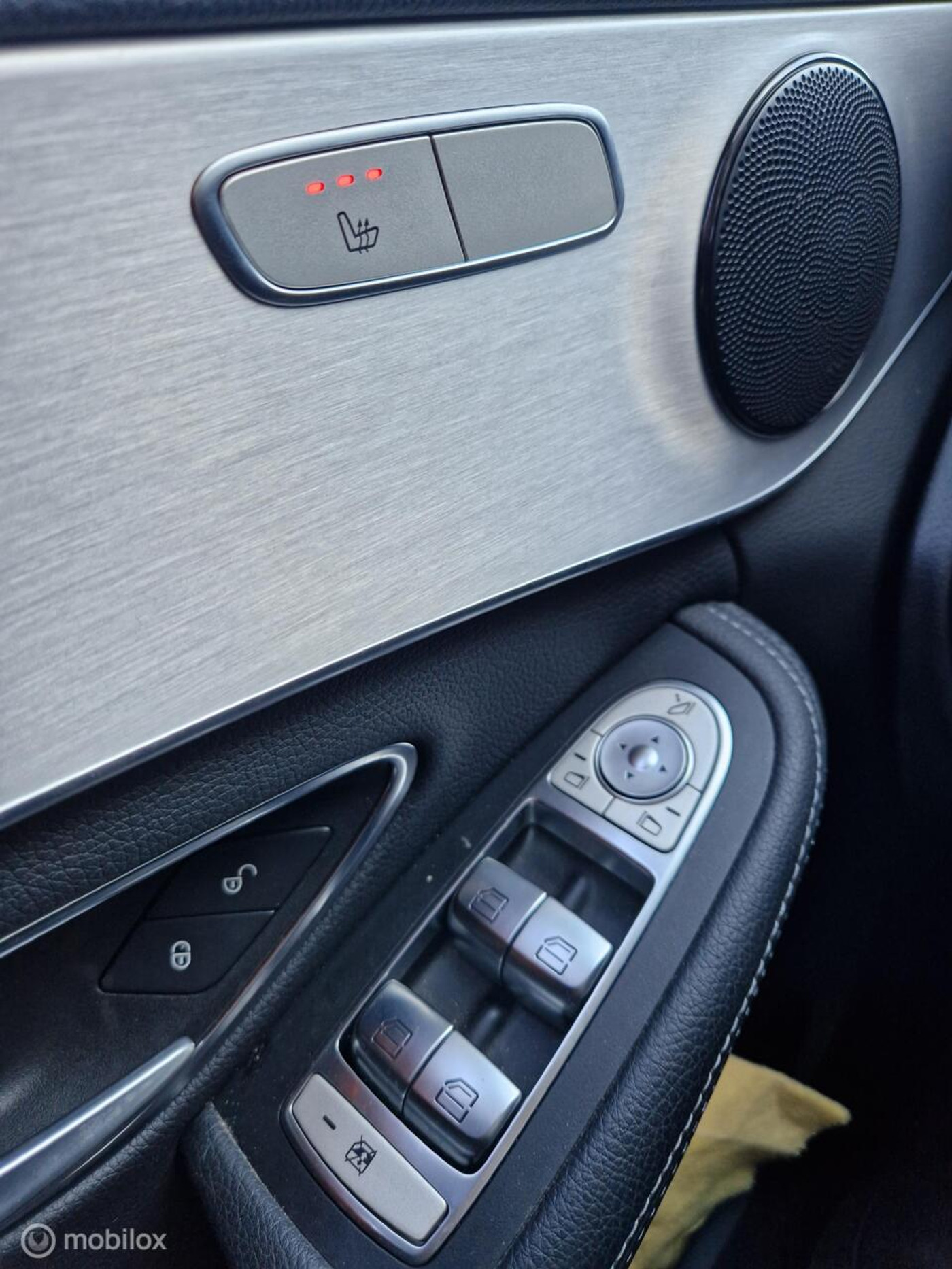 Foto van Mercedes-Benz C 200