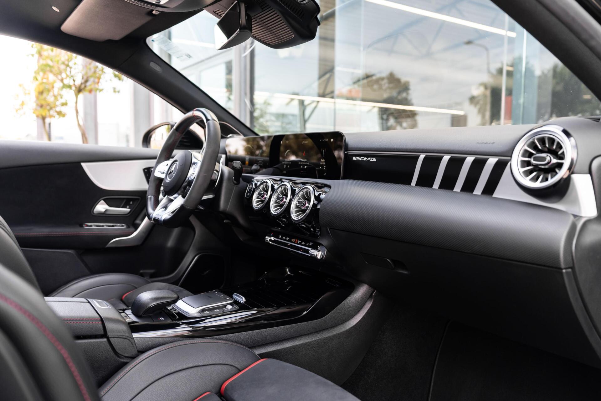 Foto van Mercedes-Benz AMG A 45 S