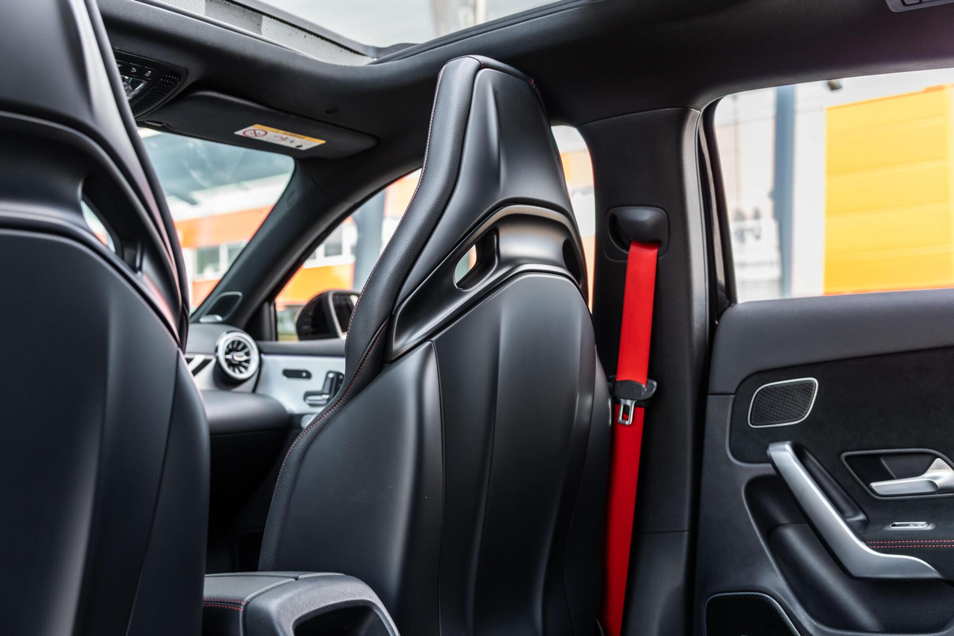 Foto van Mercedes-Benz AMG A 45 S