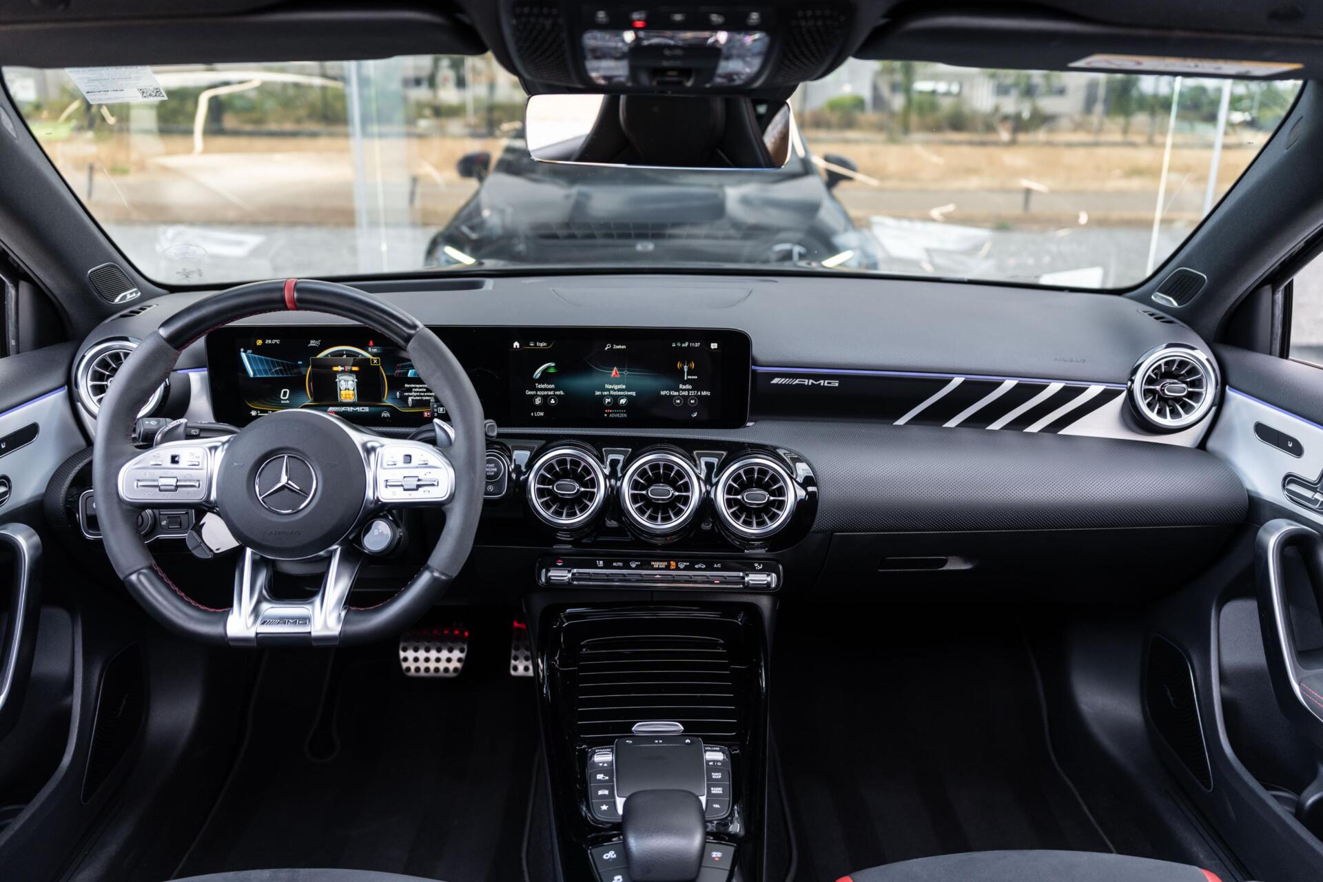 Foto van Mercedes-Benz AMG A 45 S