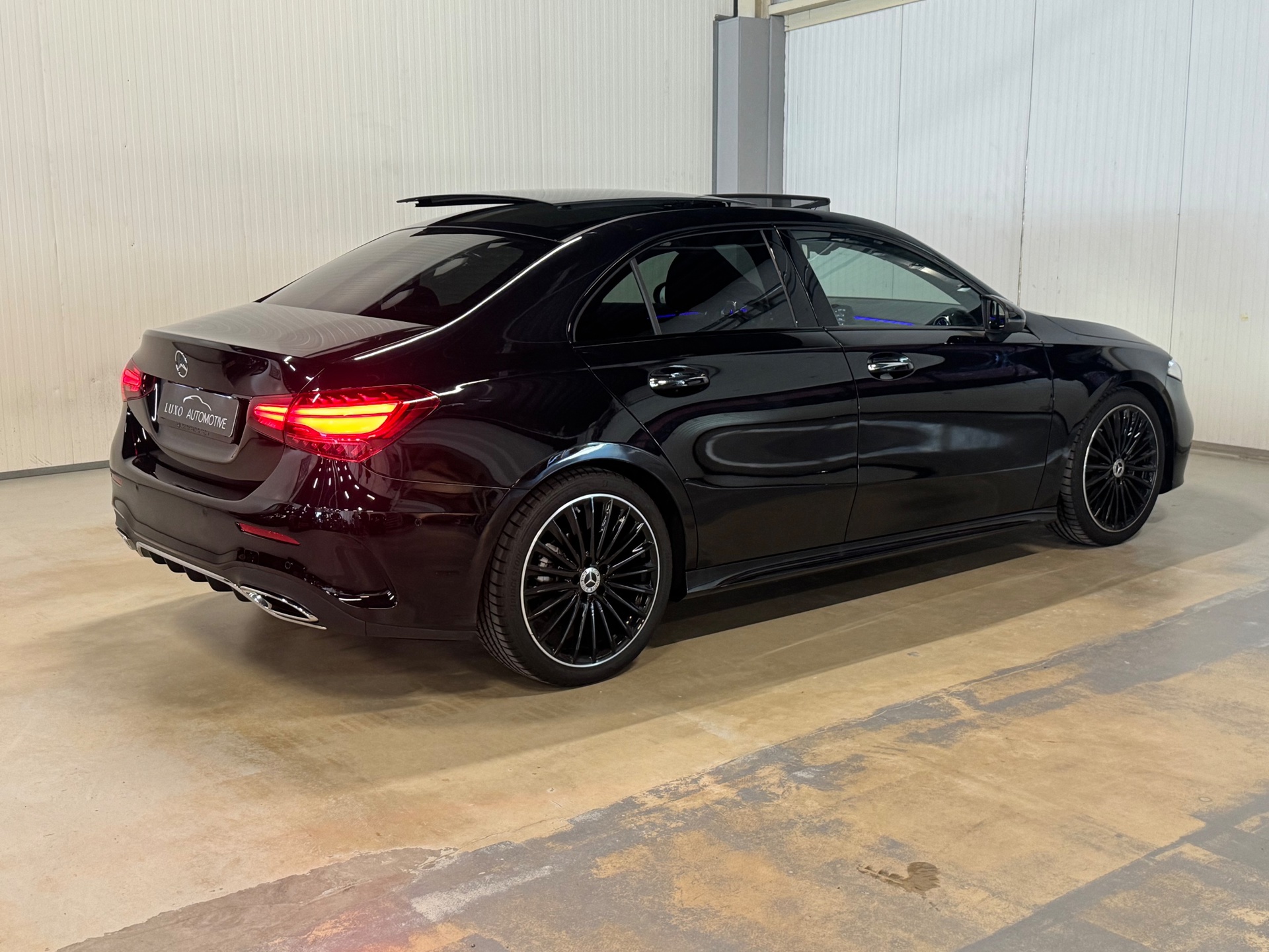 Foto van Mercedes-Benz A 180