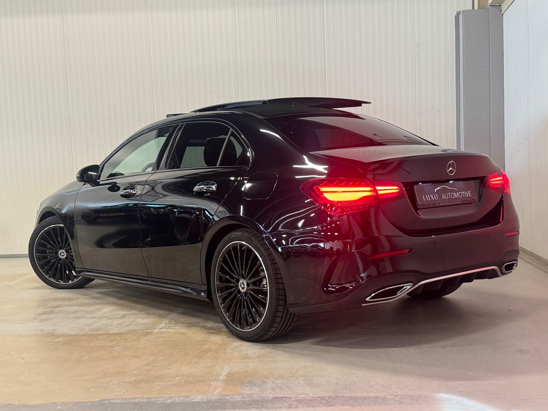 Foto van Mercedes-Benz A 180