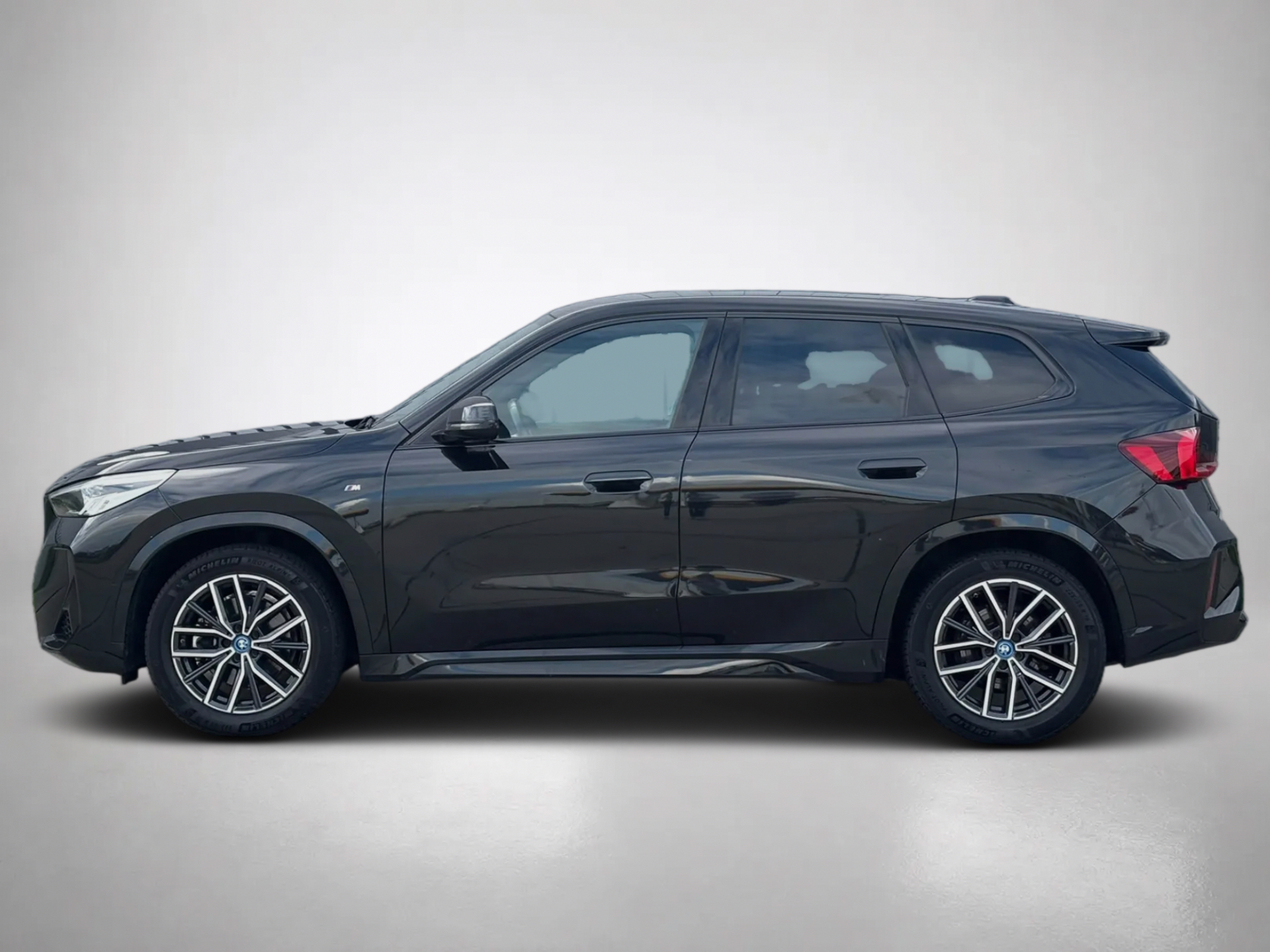Foto van BMW Ix1 Xdrive30