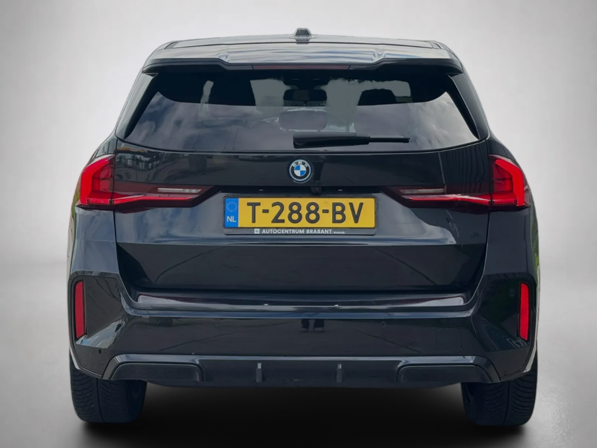 Foto van BMW Ix1 Xdrive30