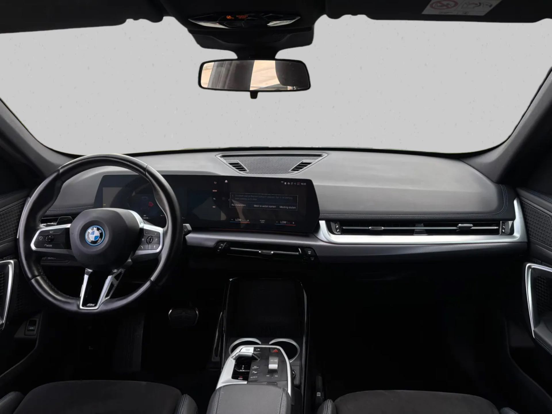 Foto van BMW Ix1 Xdrive30