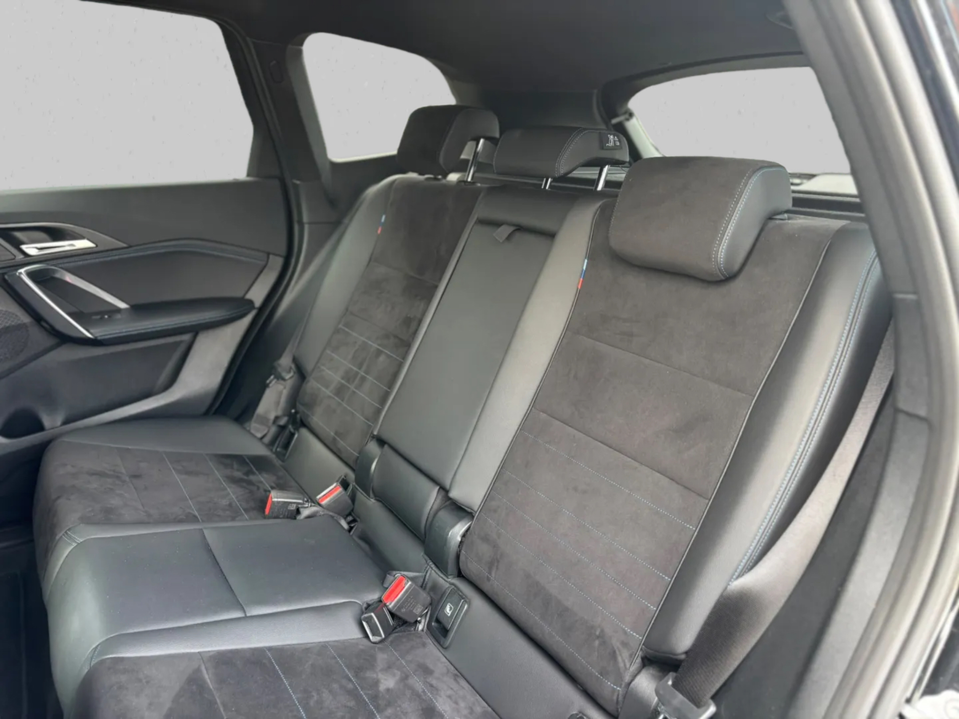Foto van BMW Ix1 Xdrive30