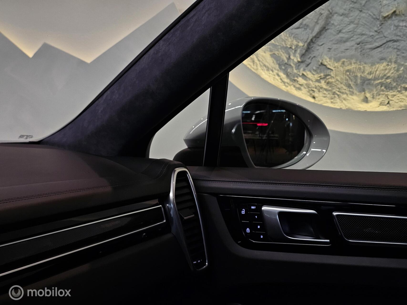 Foto van Porsche Cayenne Coupé