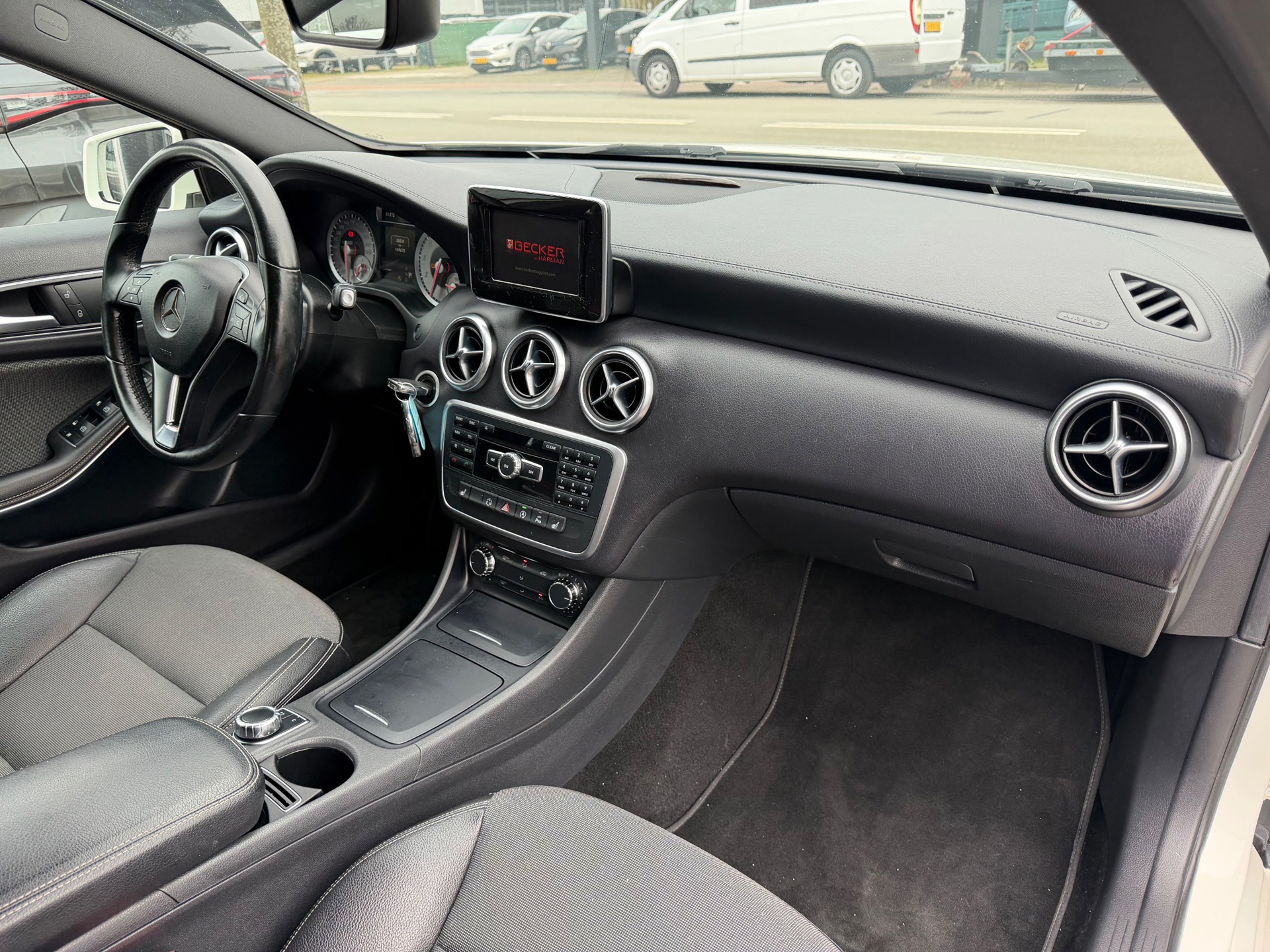 Foto van Mercedes-Benz A 180