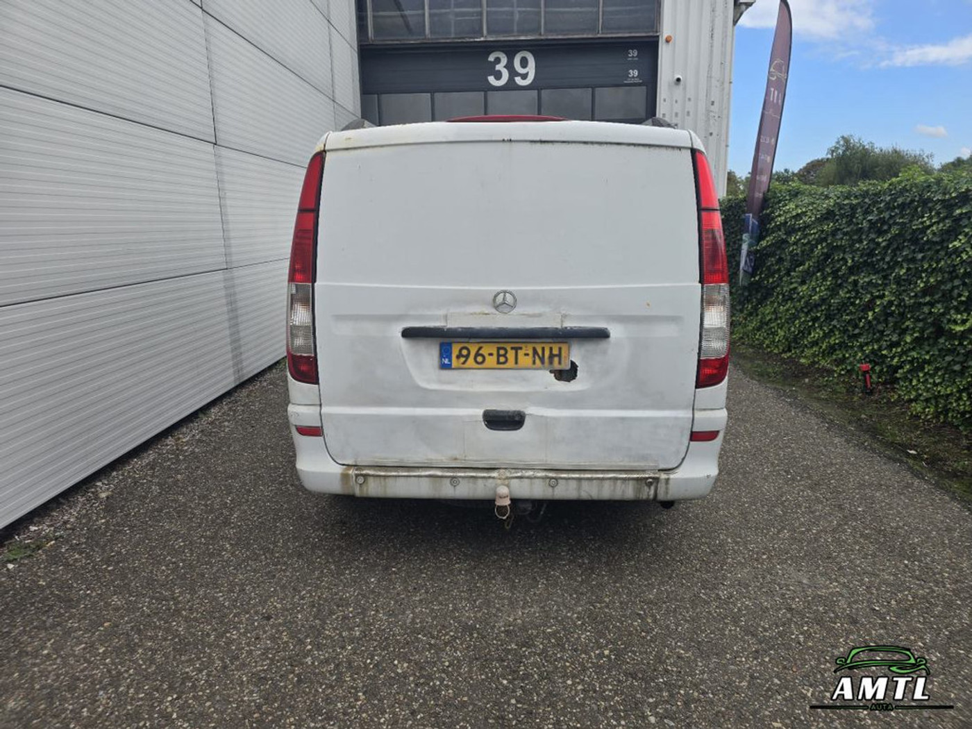 Foto van Mercedes-Benz 639/4
