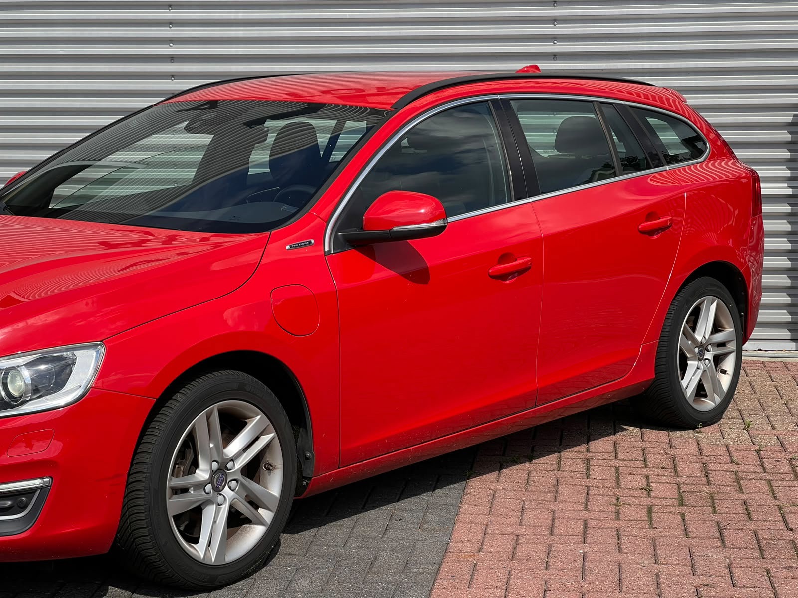 Foto van Volvo V60 Twin Engine