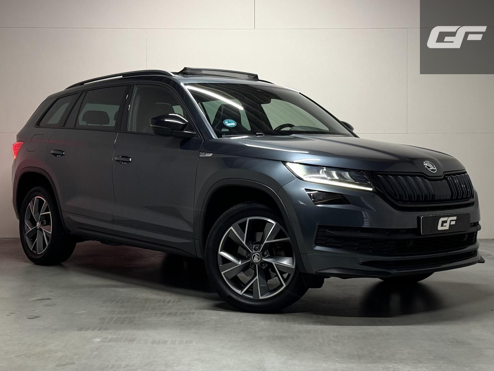 Skoda Kodiaq 1.5 TSI Sportline Pano Canton Memory ACC Camera NAP 2019 - voorkant
