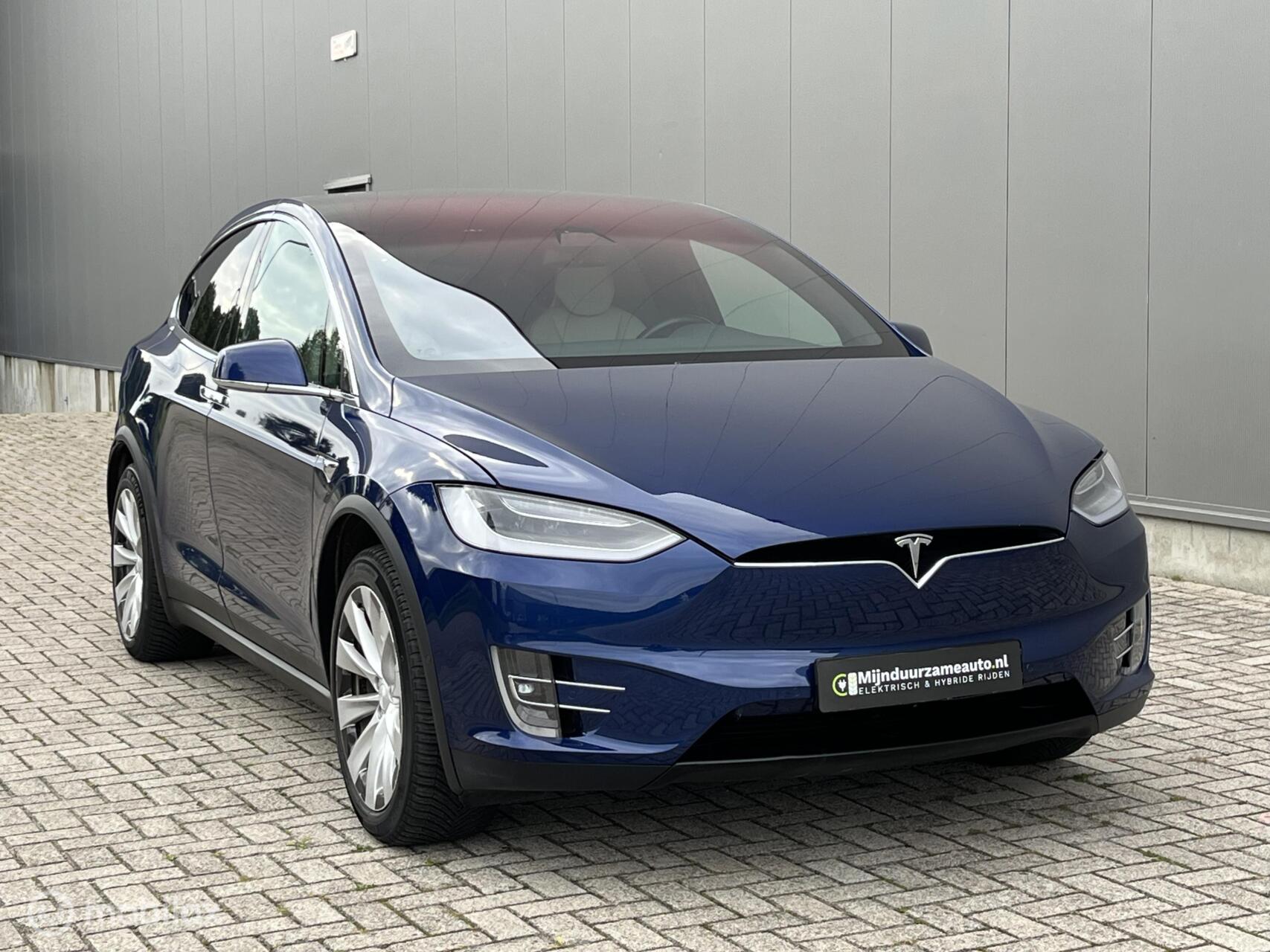 Foto van Tesla Model X