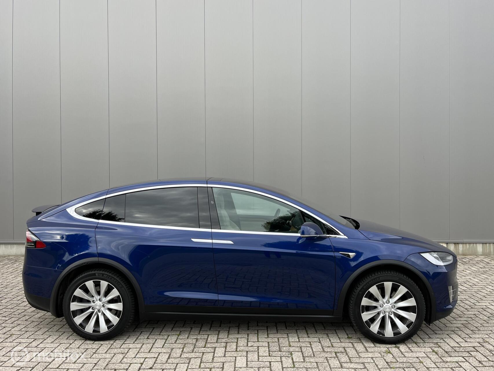 Foto van Tesla Model X