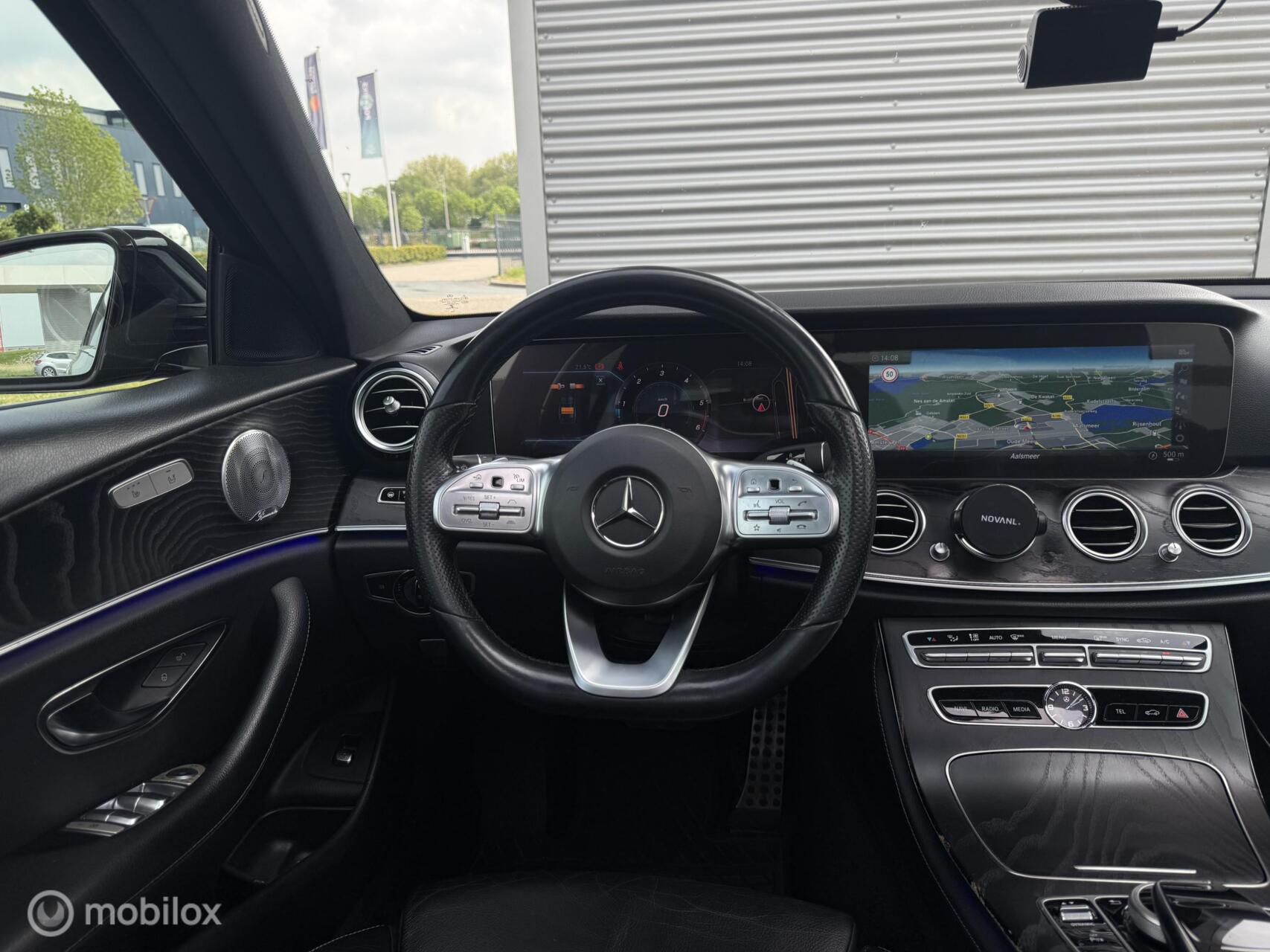 Foto van Mercedes-Benz E 220 D