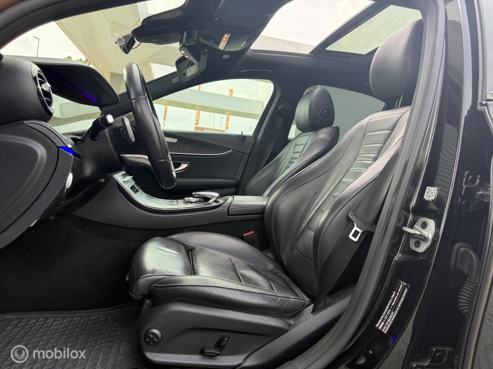 Foto van Mercedes-Benz E 220 D