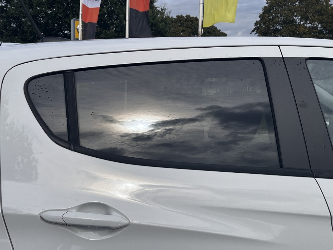 Foto van Opel Karl / Viva