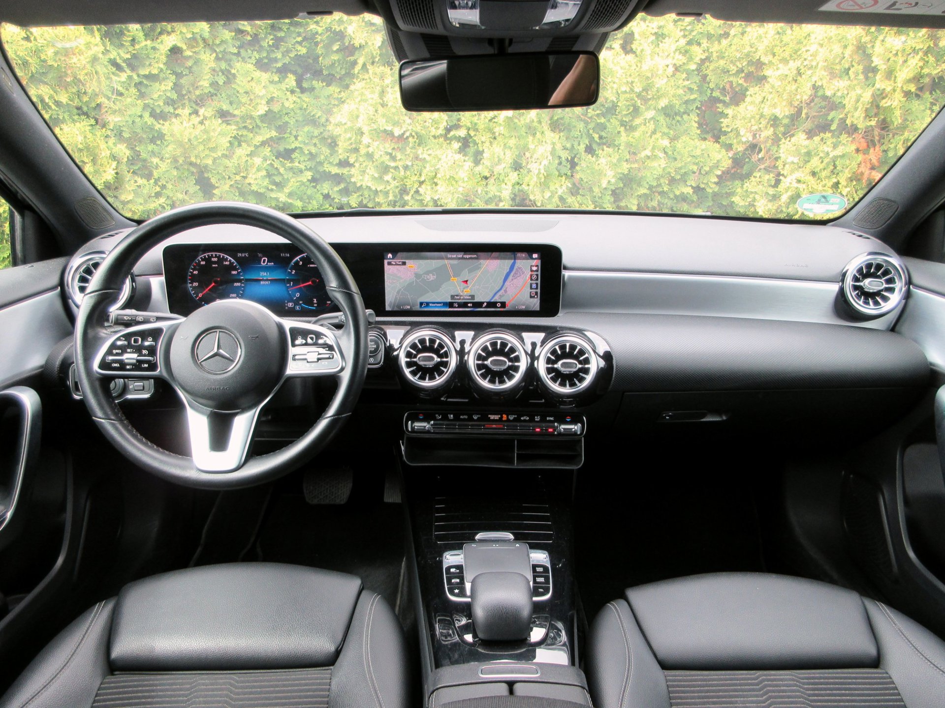 Foto van Mercedes-Benz A 220