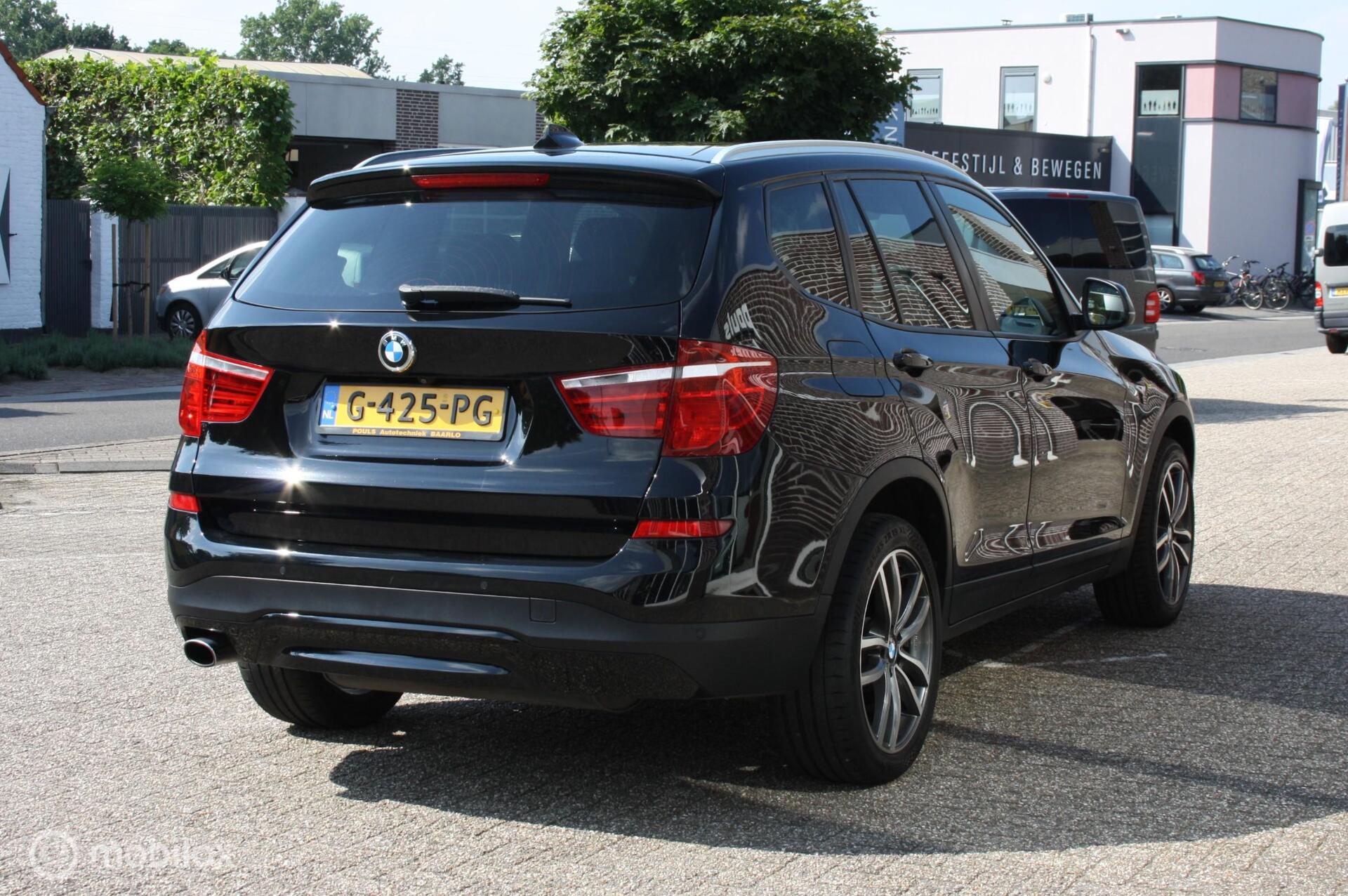 Foto van BMW X3 Sdrive20i