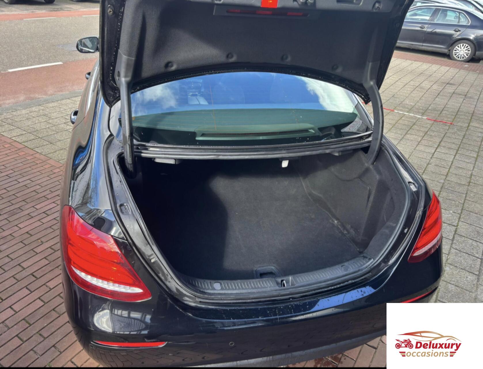 Foto van Mercedes-Benz E 200 D