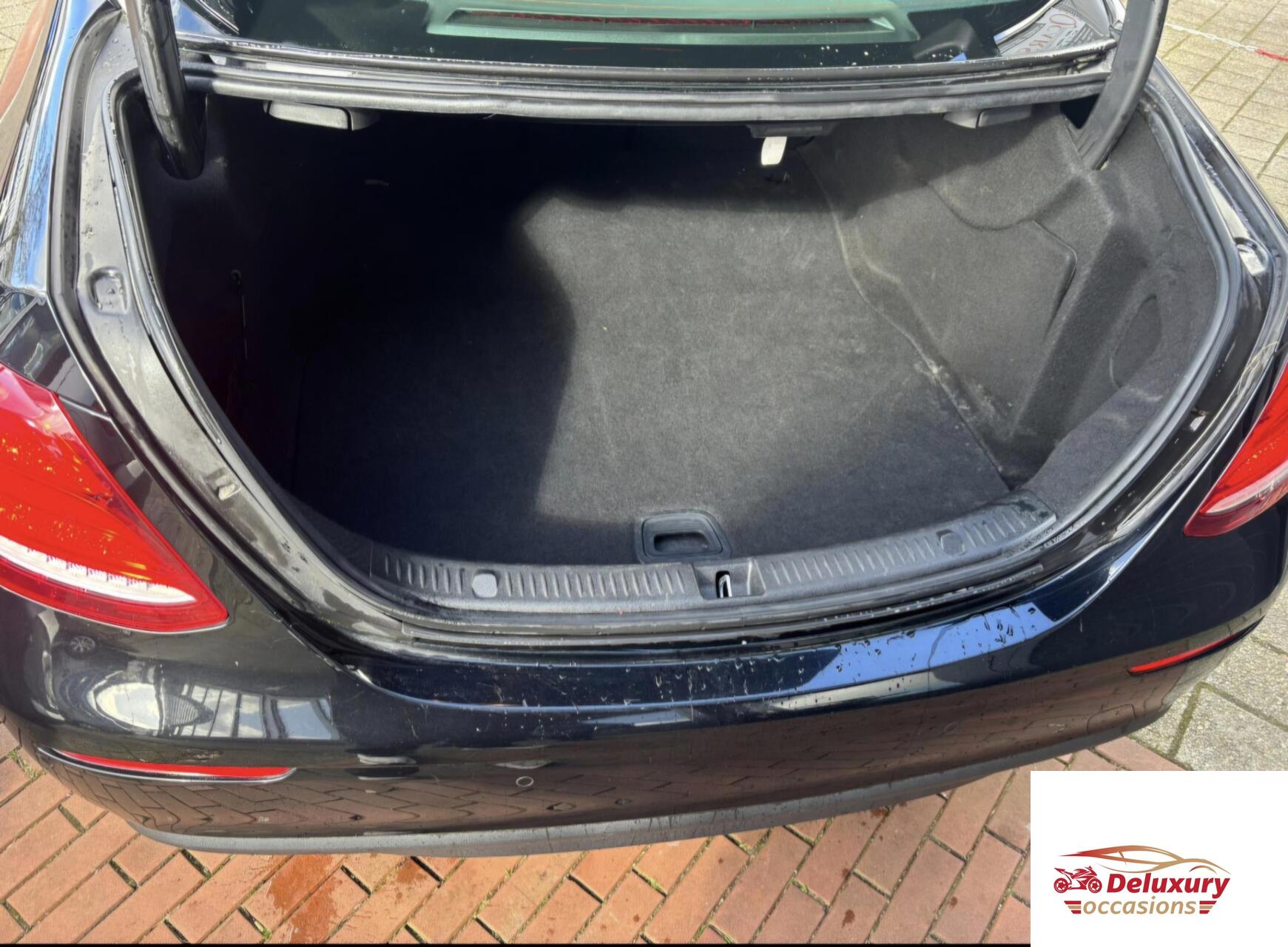 Foto van Mercedes-Benz E 200 D