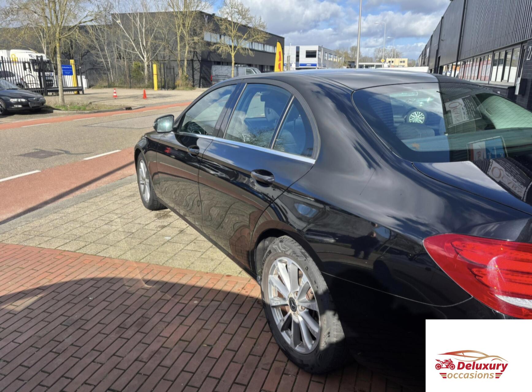 Foto van Mercedes-Benz E 200 D