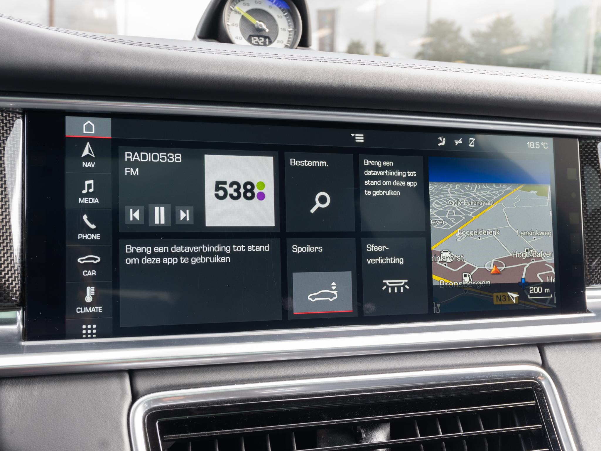 Foto van Porsche Panamera Turbo S E-hybrid