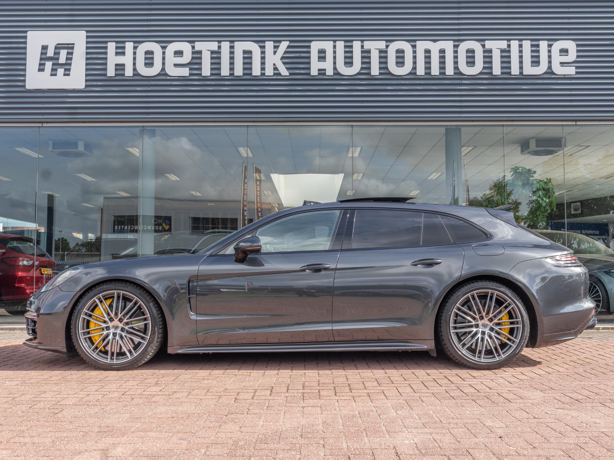 Foto van Porsche Panamera Turbo S E-hybrid