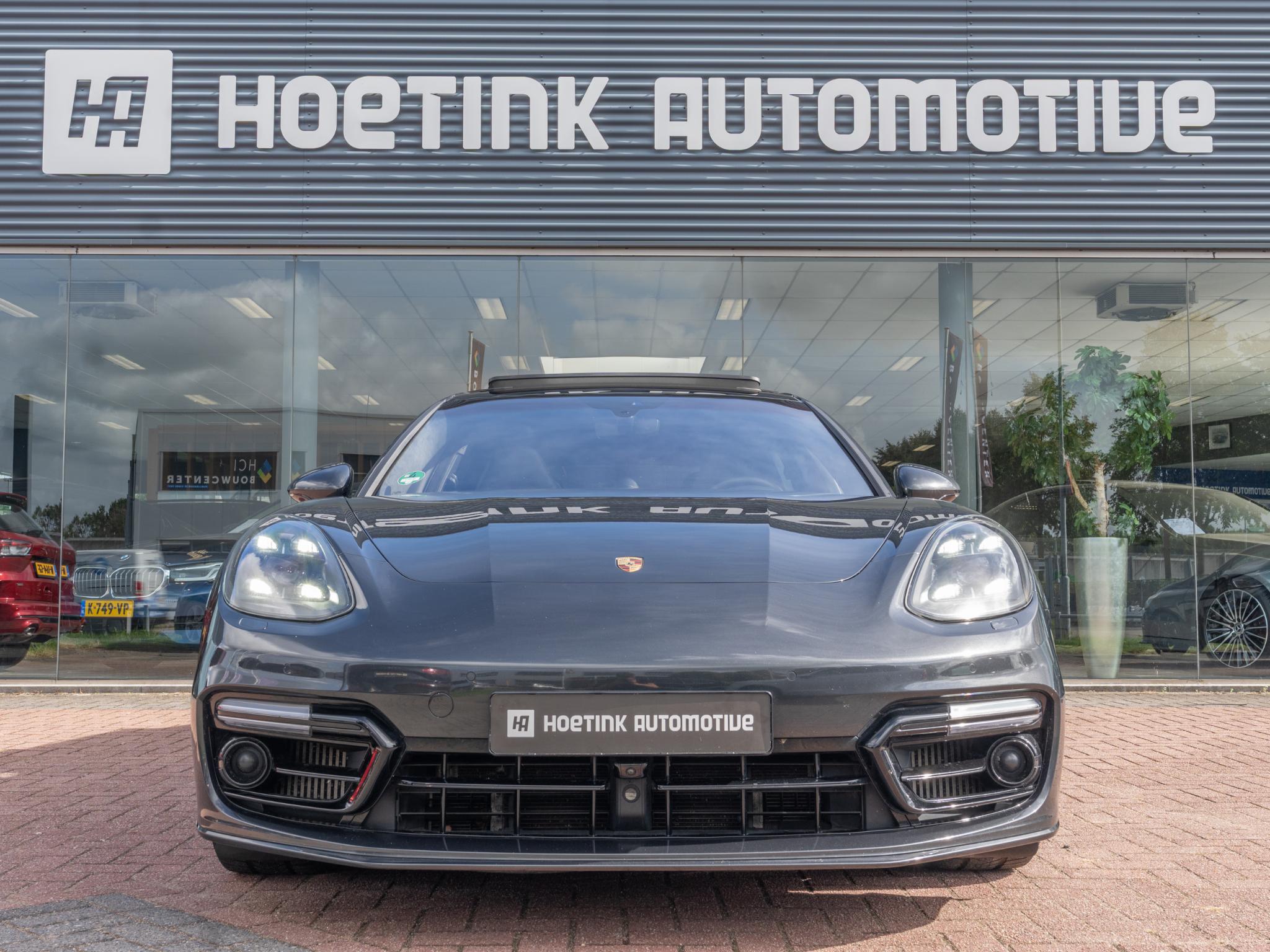 Foto van Porsche Panamera Turbo S E-hybrid
