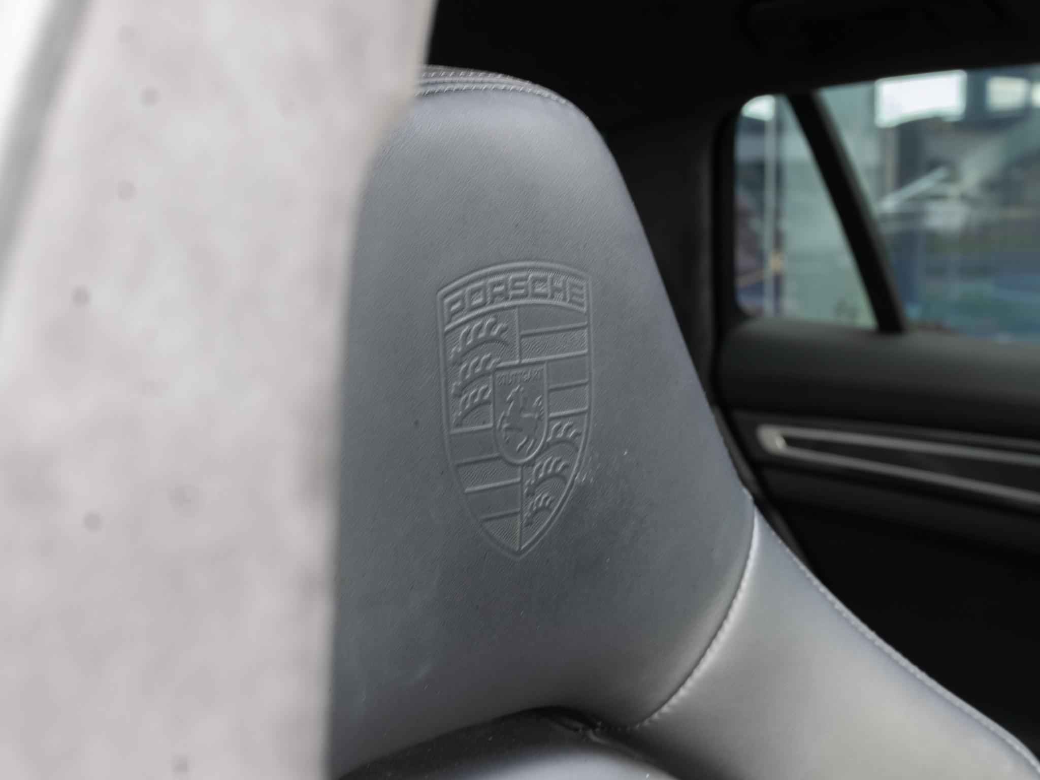 Foto van Porsche Panamera Turbo S E-hybrid