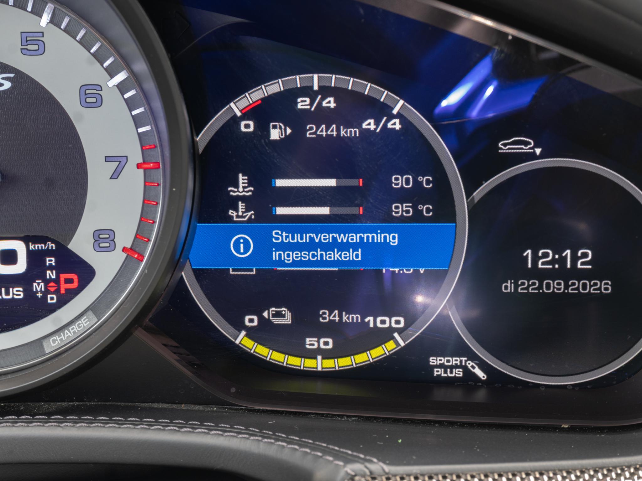 Foto van Porsche Panamera Turbo S E-hybrid