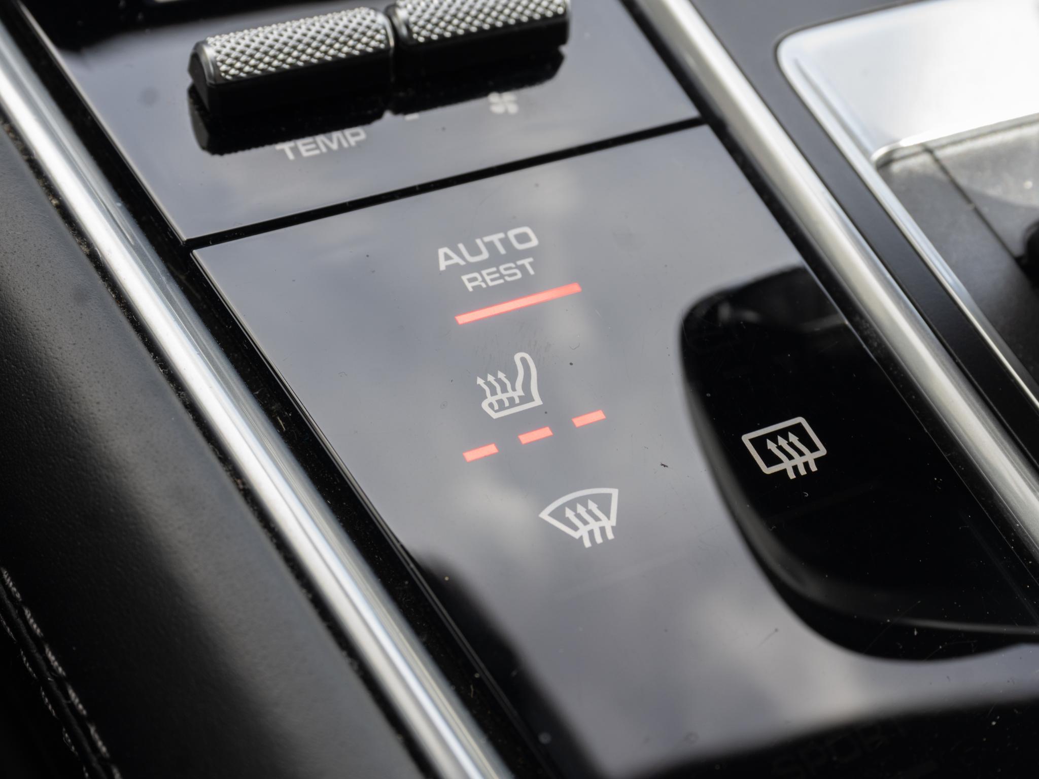 Foto van Porsche Panamera Turbo S E-hybrid