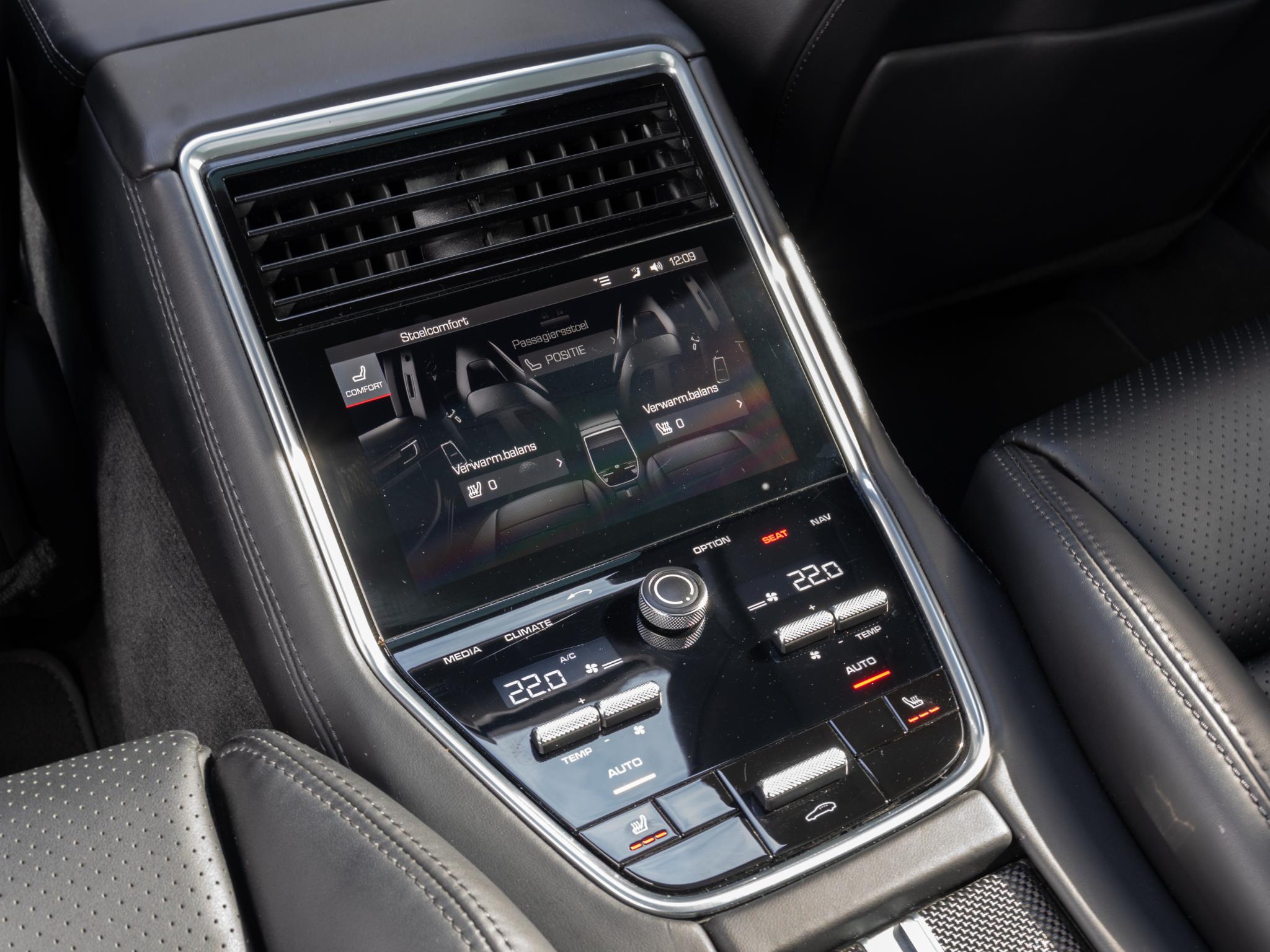 Foto van Porsche Panamera Turbo S E-hybrid