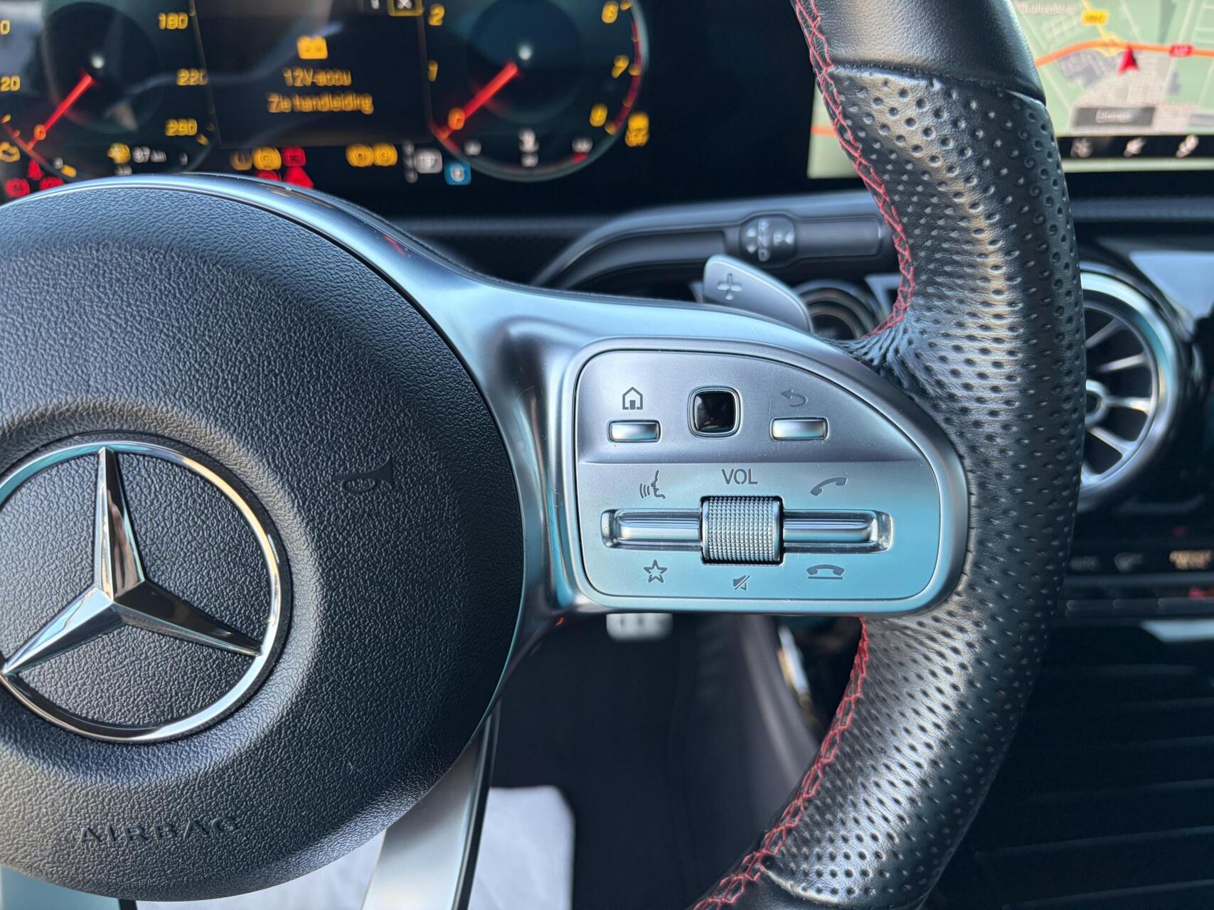 Foto van Mercedes-Benz A 220