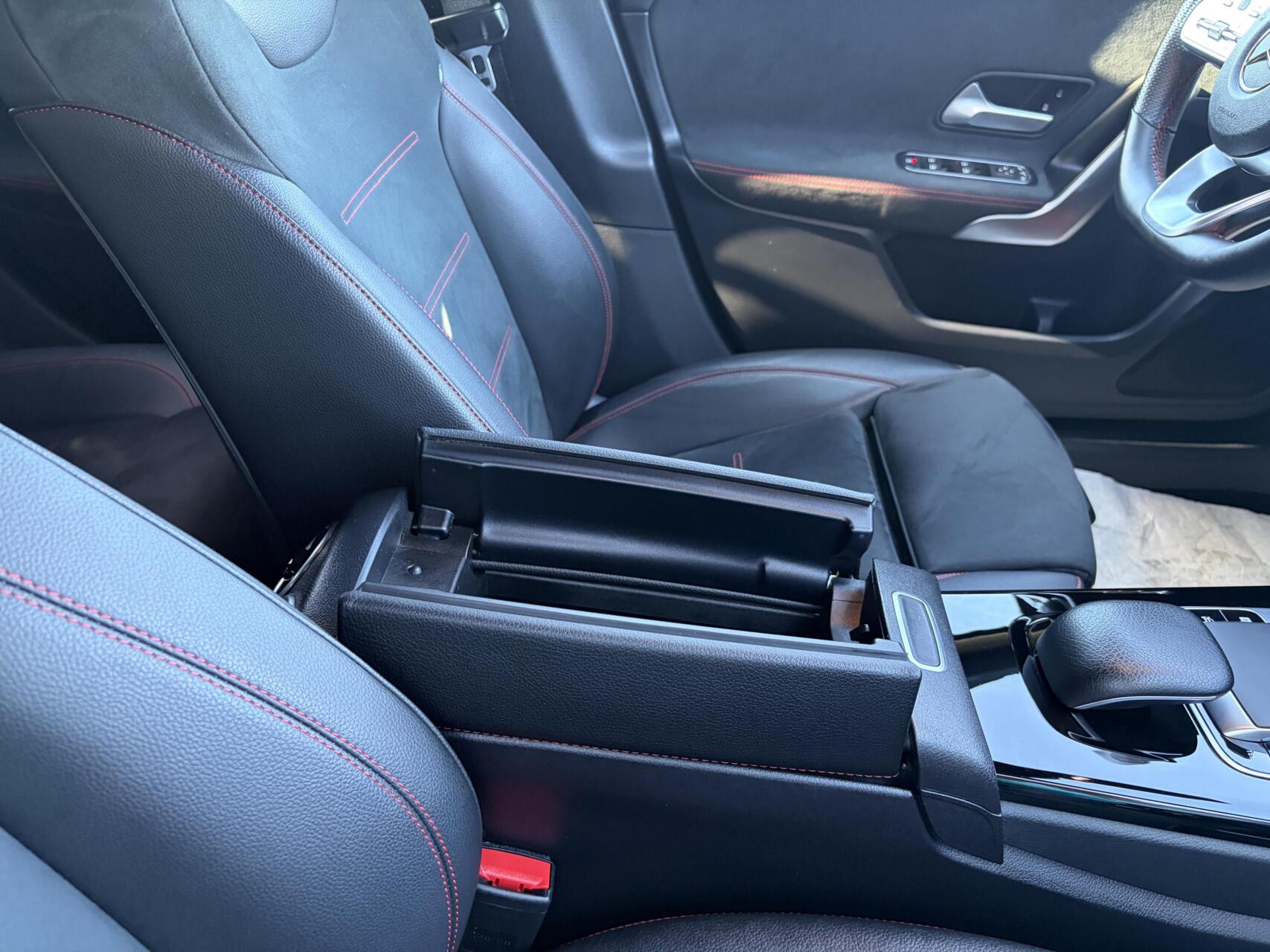 Foto van Mercedes-Benz A 220
