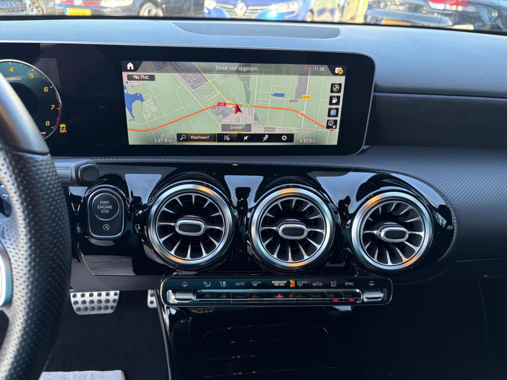 Foto van Mercedes-Benz A 220