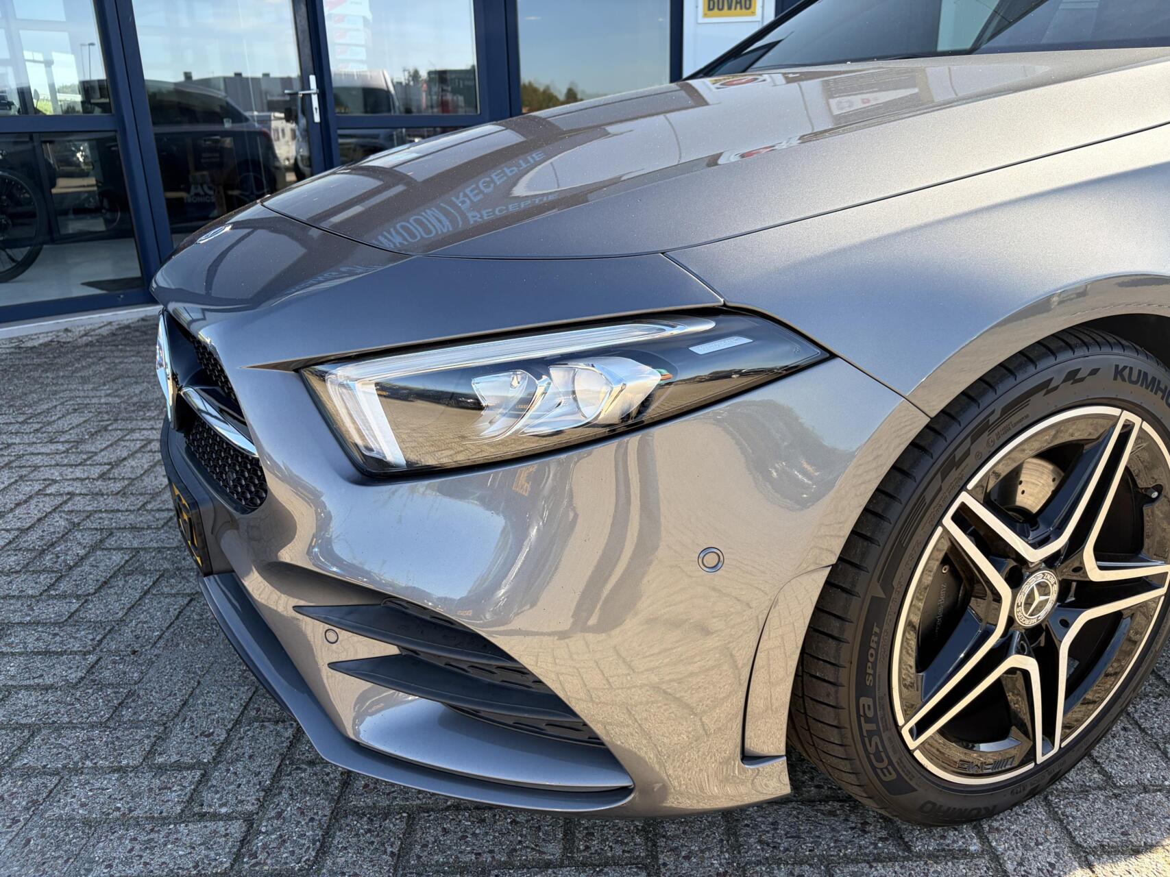 Foto van Mercedes-Benz A 220