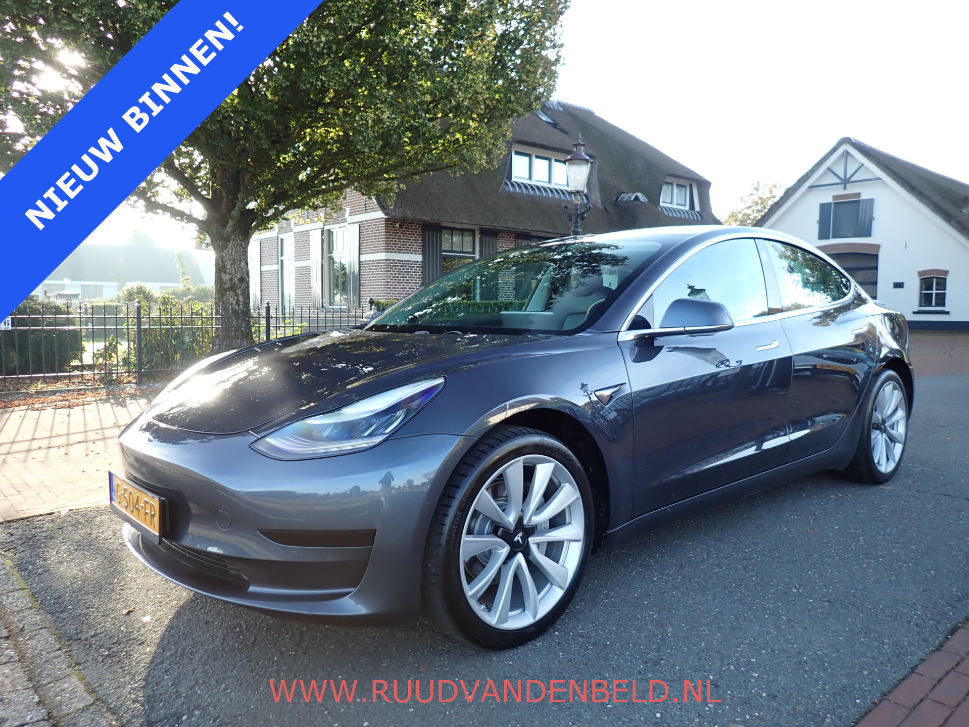 Tesla Model 3 SR+ RWD 60 kWh 2019 - voorkant