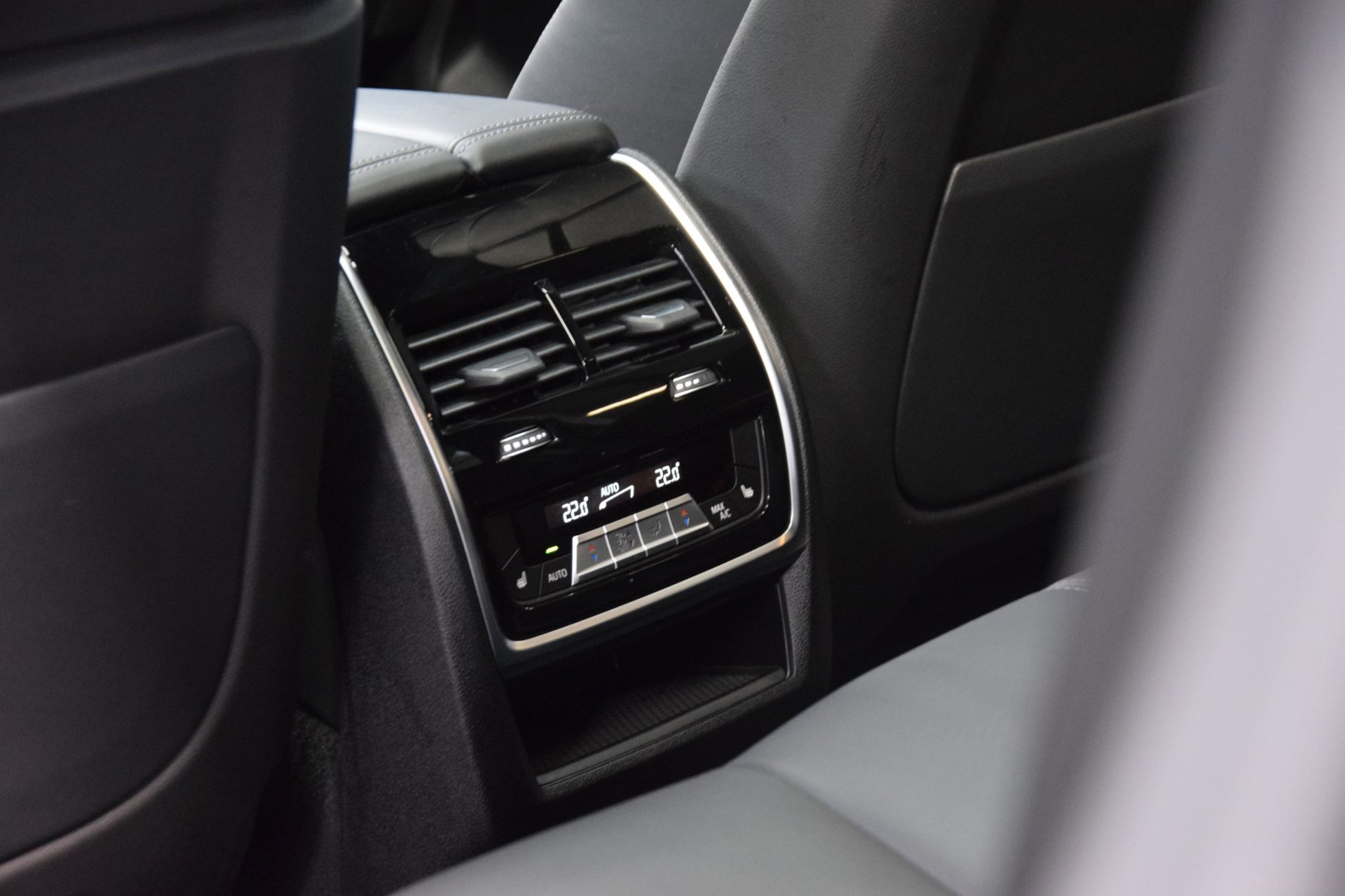 Foto van BMW X5 M50i