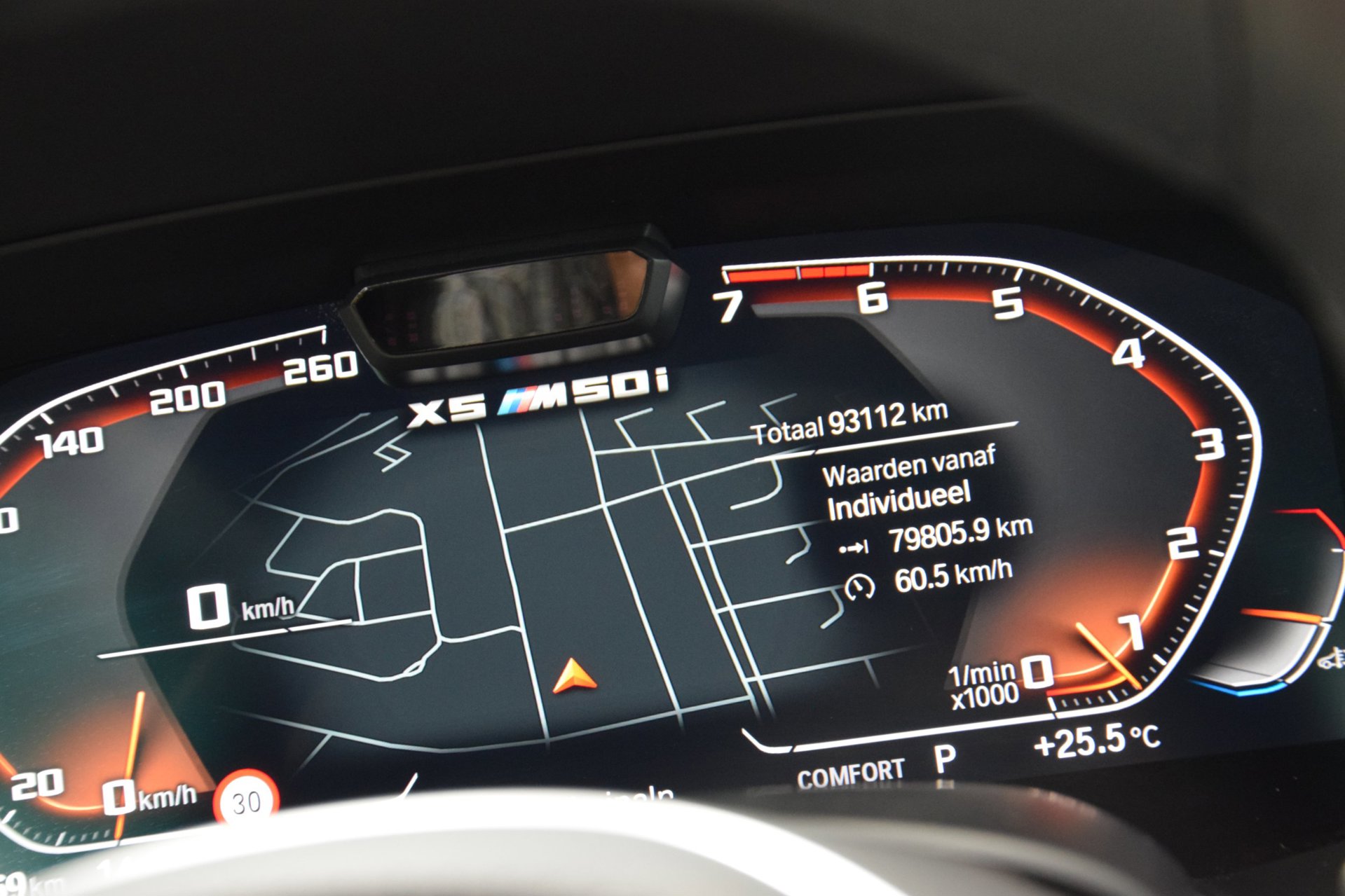 Foto van BMW X5 M50i