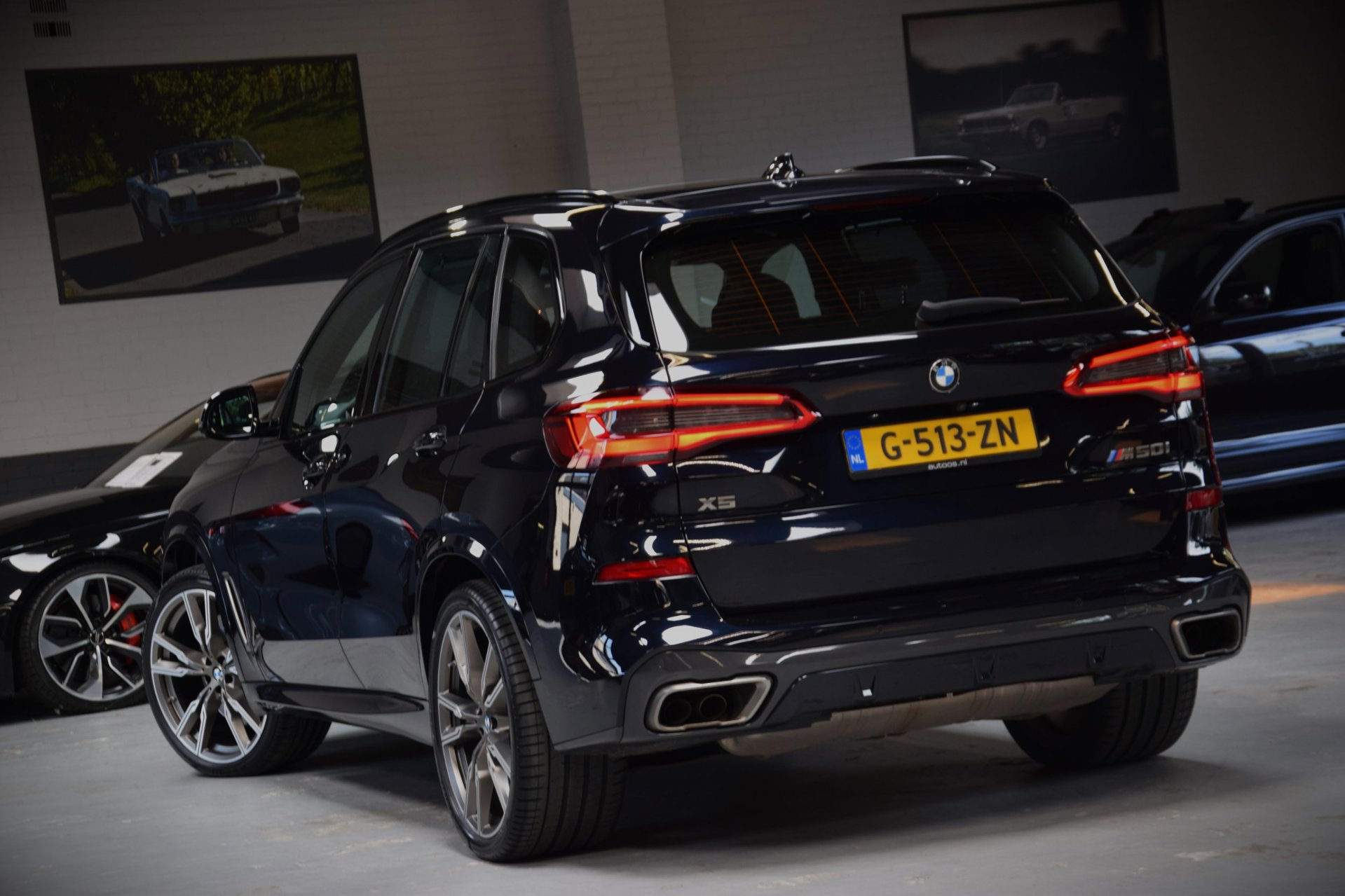 Foto van BMW X5 M50i